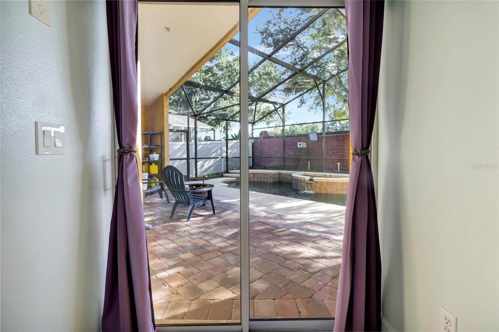 pool access from primary suite - 4877 GRASSY KNOLL DR, TAVARES