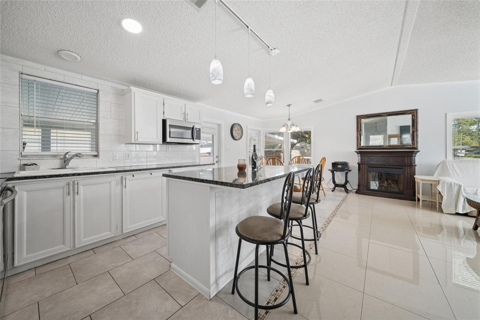 Manufactured Home at 1638 COD ST, ST CLOUD, photo 11 of 45