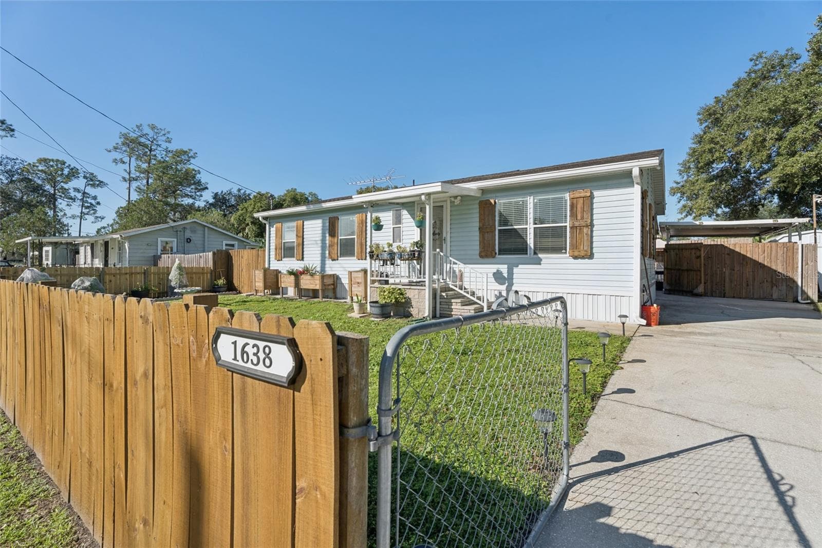 Manufactured Home at 1638 COD ST, ST CLOUD, photo 33 of 45