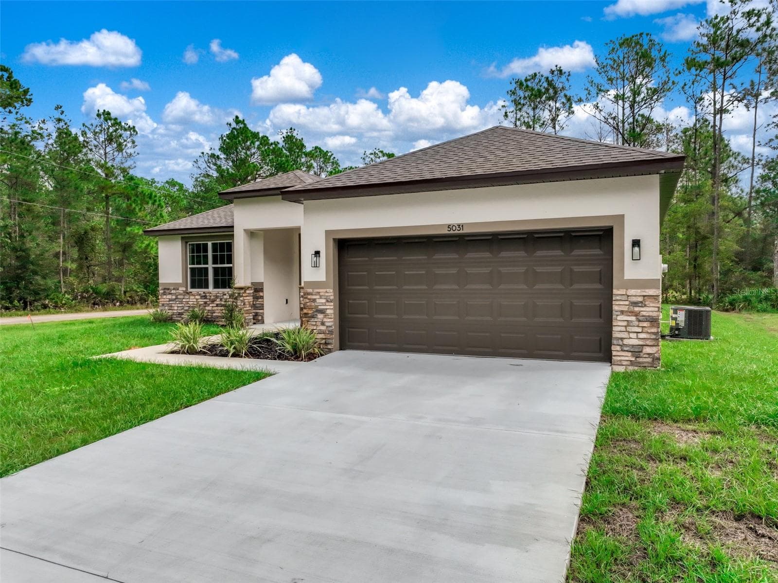 Front of Home - 9107 OVIEDO ST, SEBRING