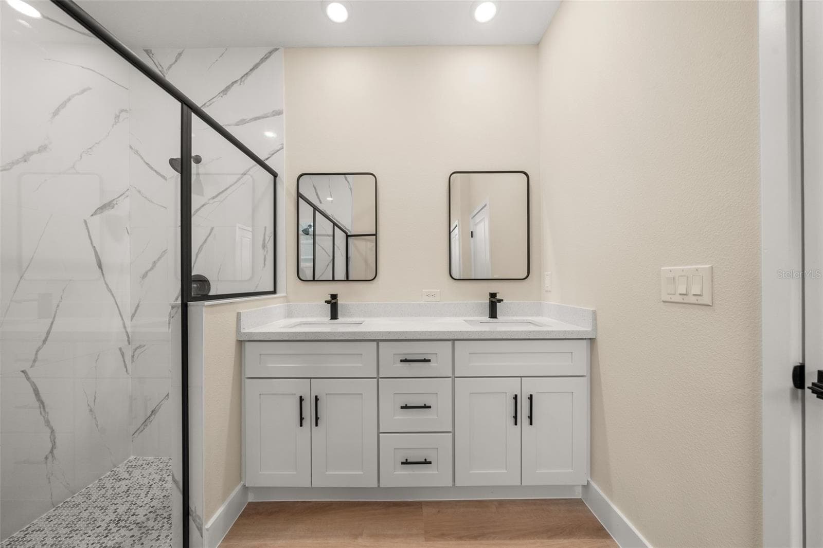 Primary bathroom - 9107 OVIEDO ST, SEBRING