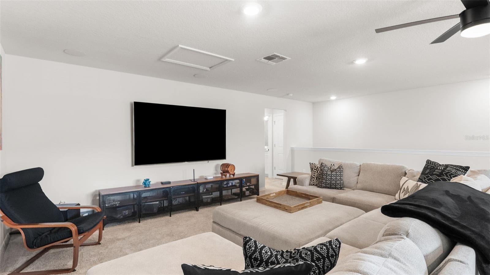 Loft/Bonus Room - 19234 MOSSY PINE DR, TAMPA