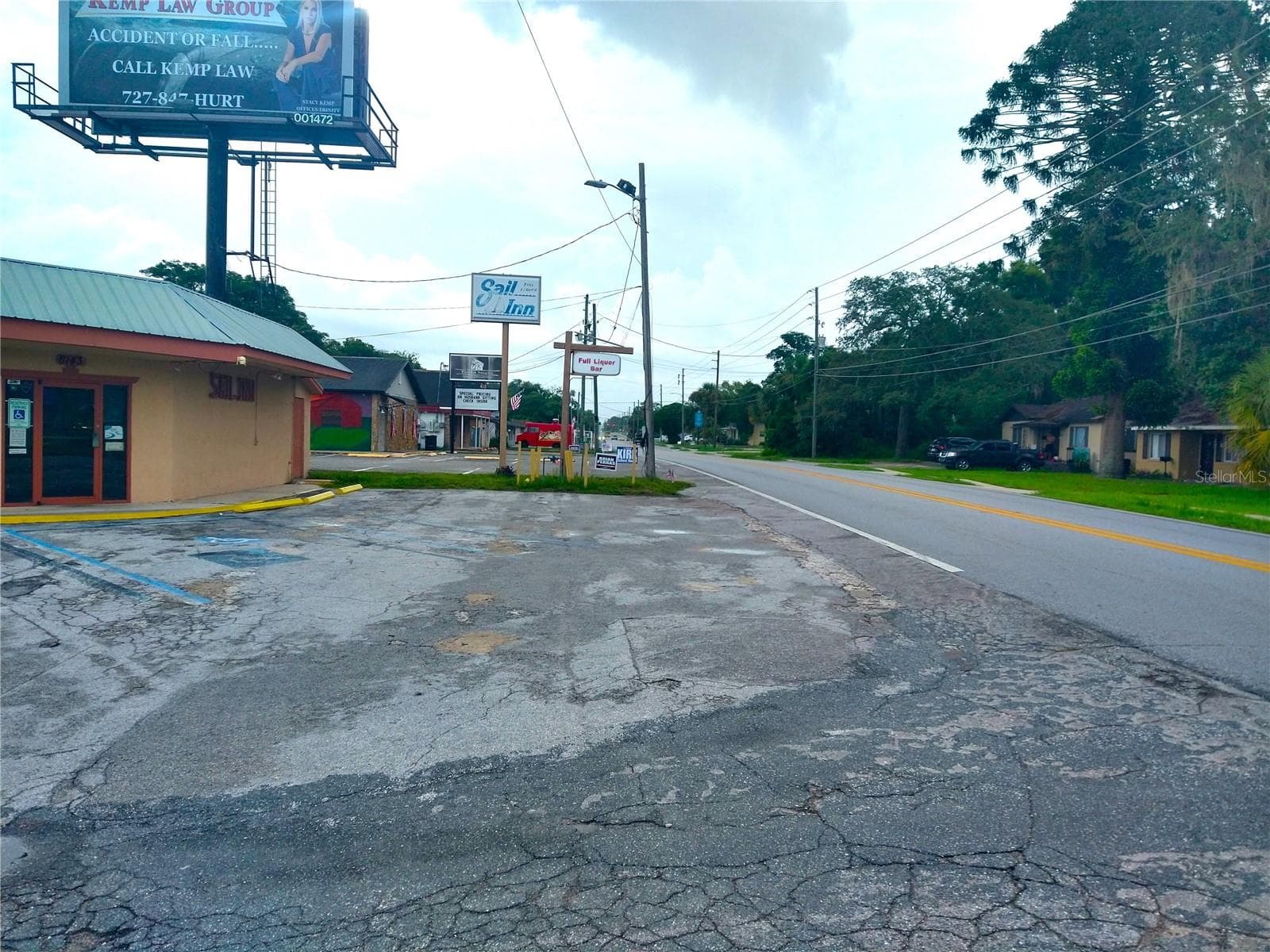 Restaurant at 6143 MASSACHUSETTS AVE, NEW PORT RICHEY, photo 2 of 34