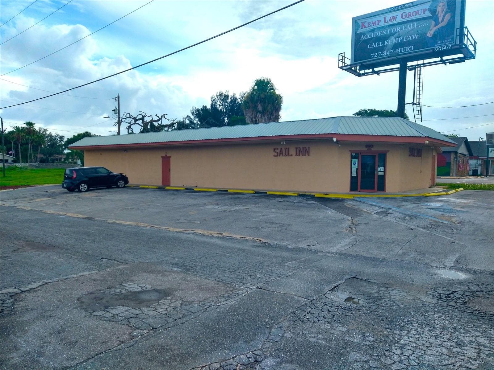 Restaurant at 6143 MASSACHUSETTS AVE, NEW PORT RICHEY, photo 29 of 34
