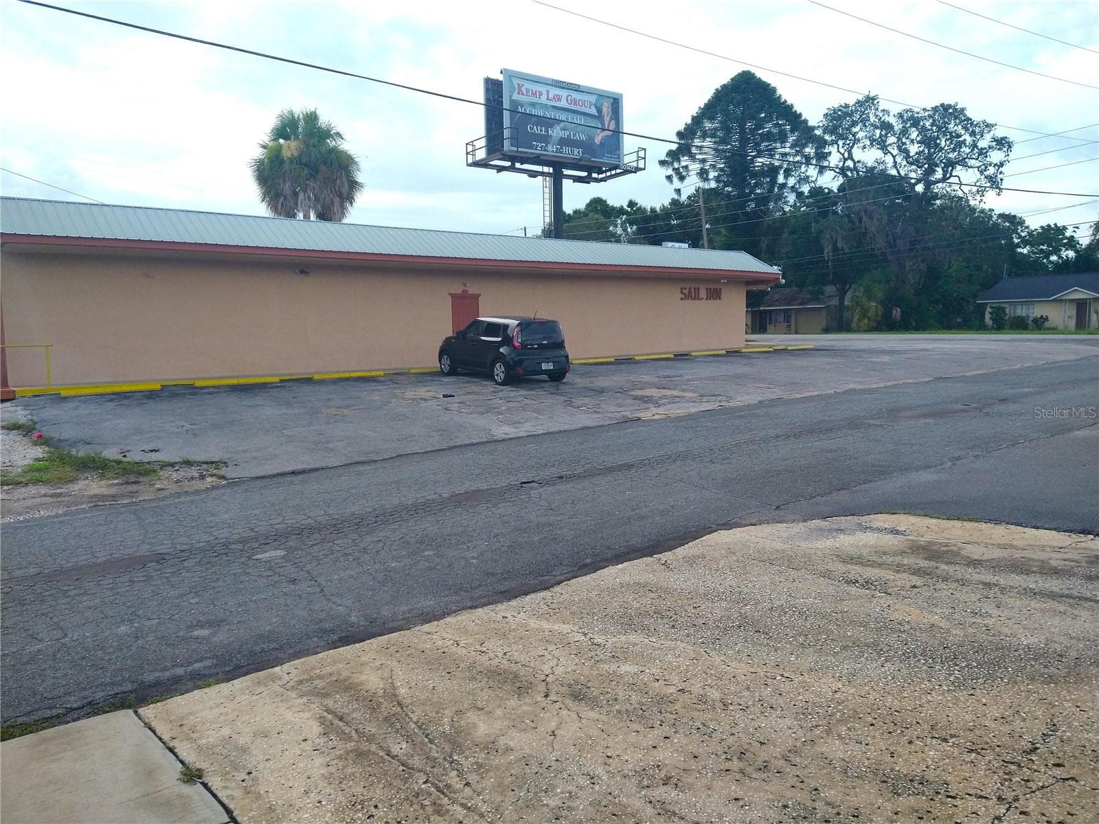 Restaurant at 6143 MASSACHUSETTS AVE, NEW PORT RICHEY, photo 33 of 34
