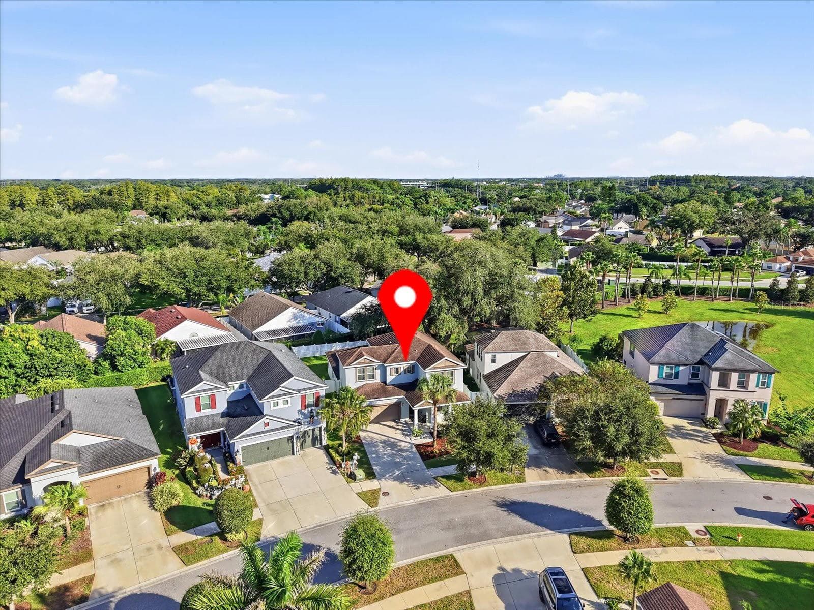 Aerial view: Front - 13821 FAIRWAY BUNKER DR, TAMPA