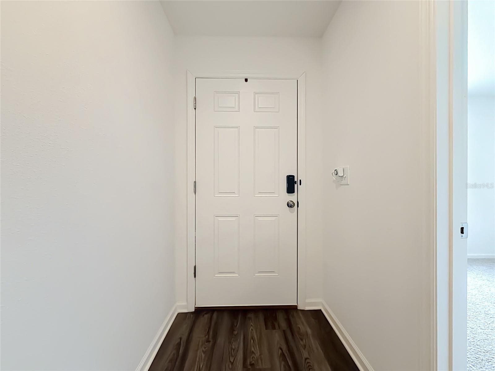 entry - 50 BAY RD, OCKLAWAHA