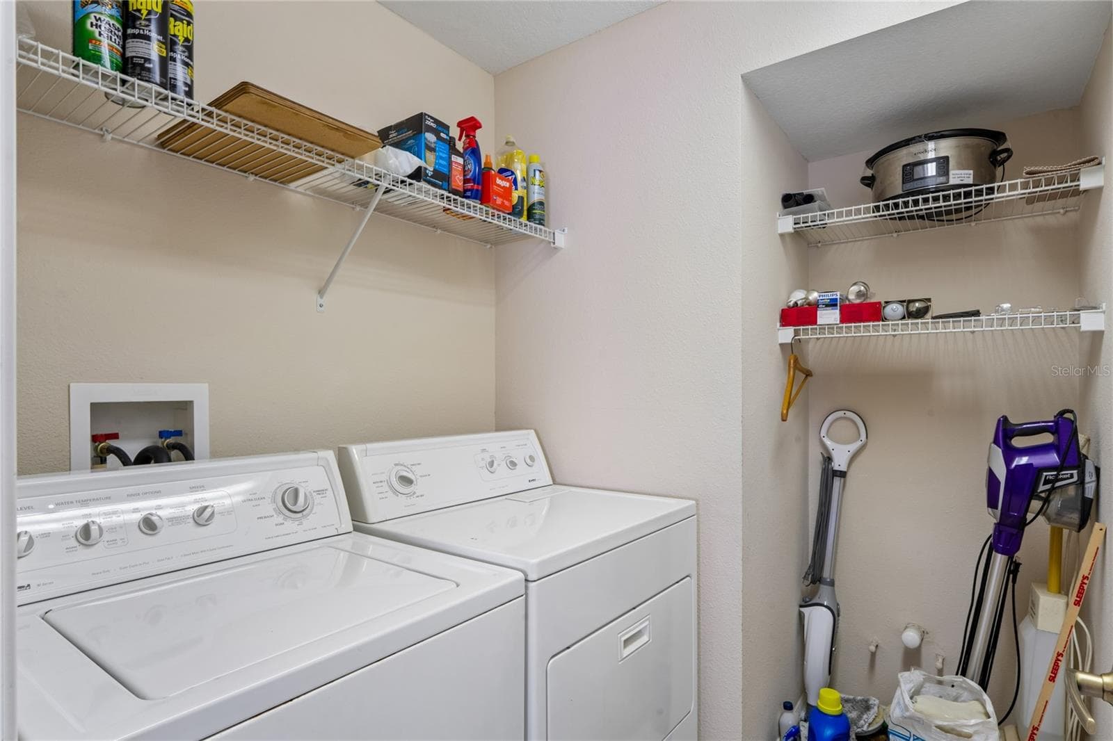 Inside laundry room - 11602 MCLEOD ST, SPRING HILL