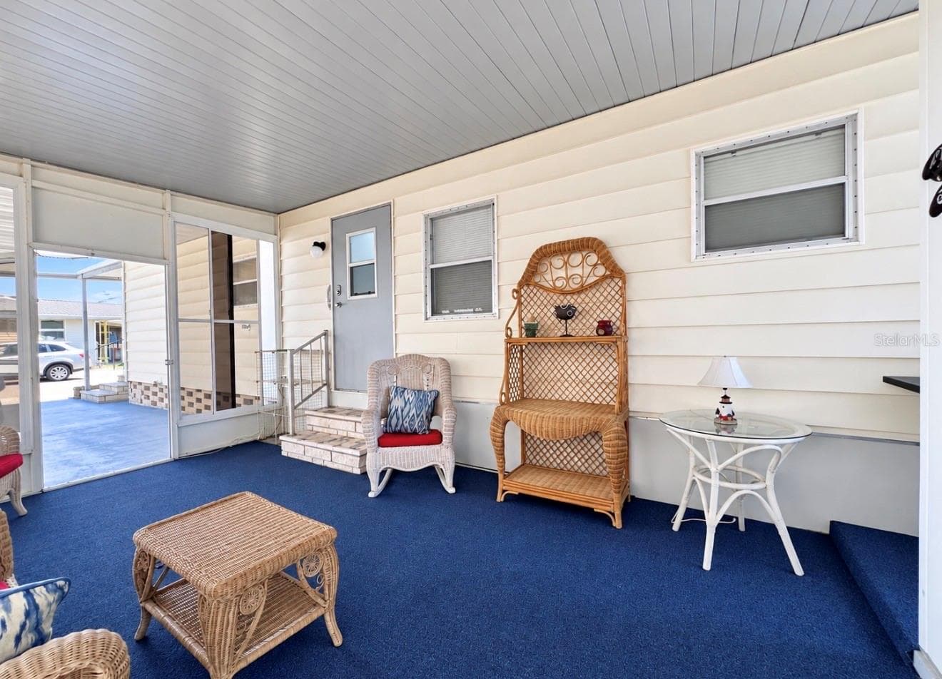 Side Lanai - 1100 BELCHER RD S #663, LARGO
