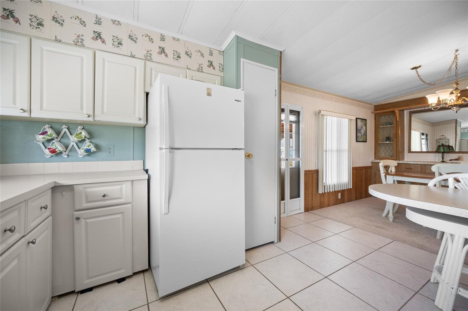 Manufactured Home at 6162 REDWING AVE, ENGLEWOOD, photo 7 of 42