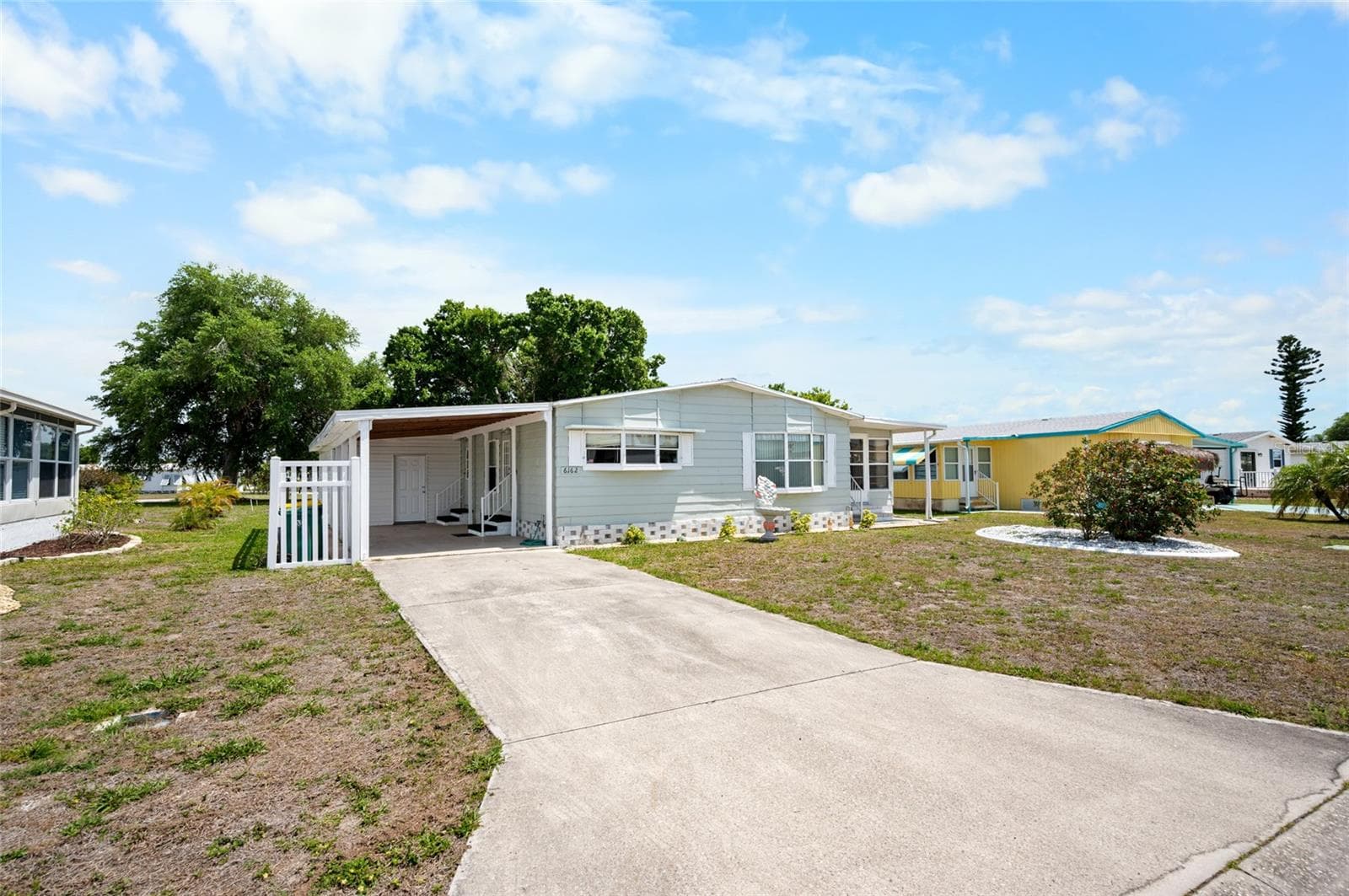 Manufactured Home at 6162 REDWING AVE, ENGLEWOOD, photo 29 of 42