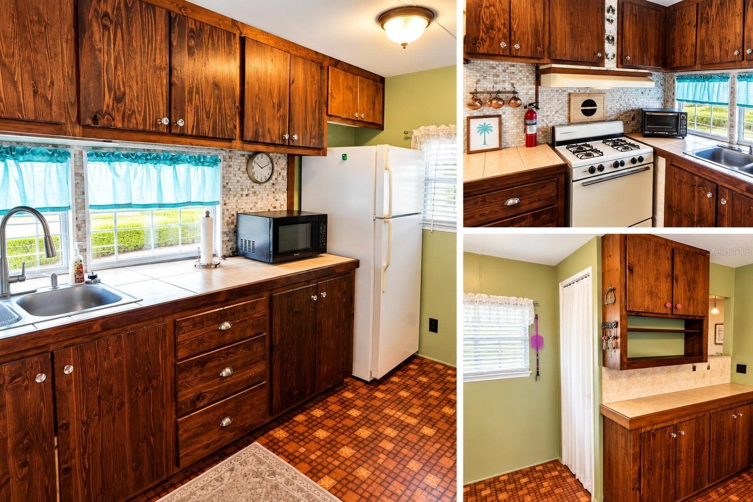 Manufactured Home at 5306 ASTRID DR, ZEPHYRHILLS, photo 9 of 39