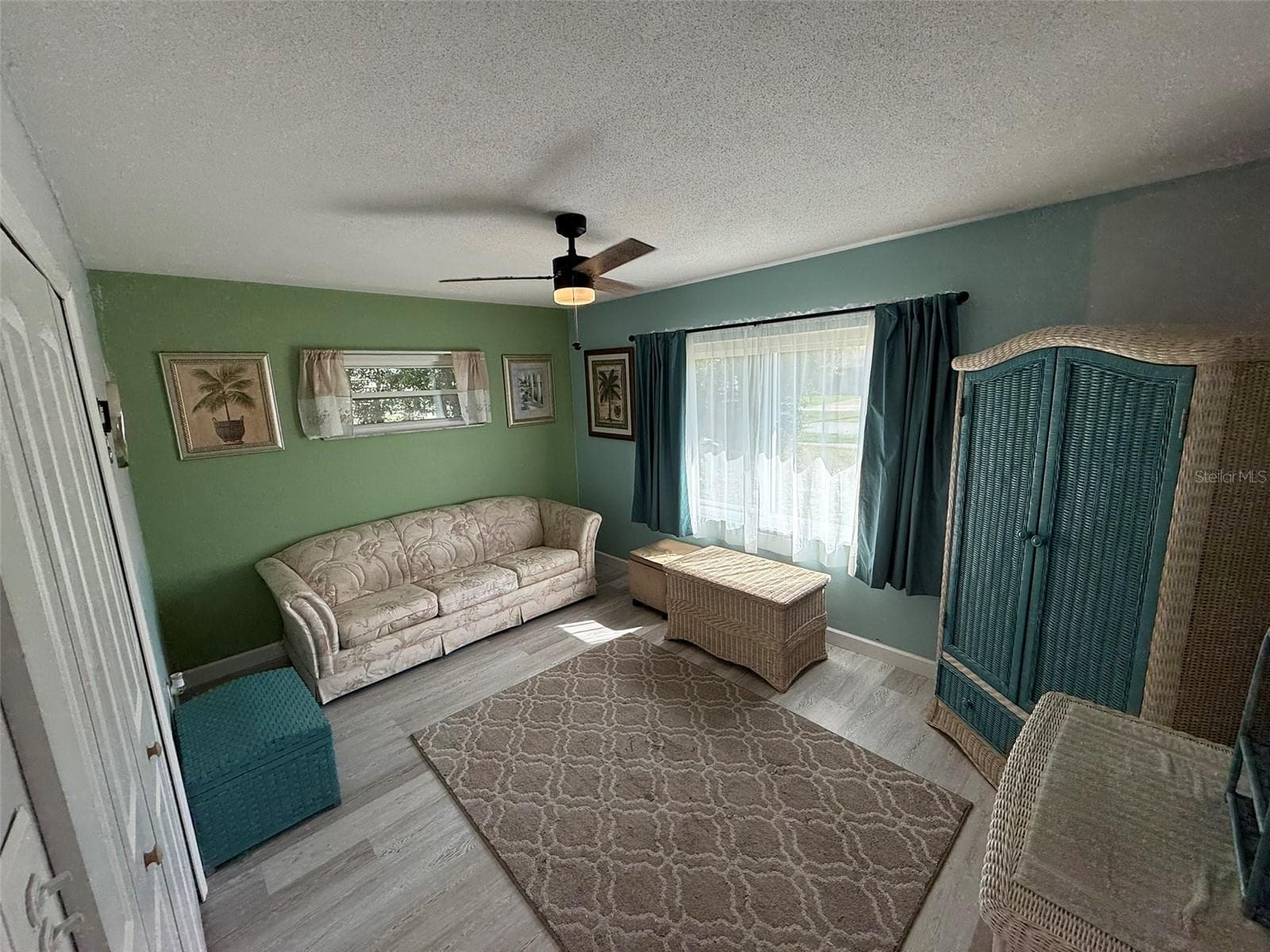 Single Family Residence at 469 WILTSHIRE BLVD, PORT ORANGE, photo 9 of 26
