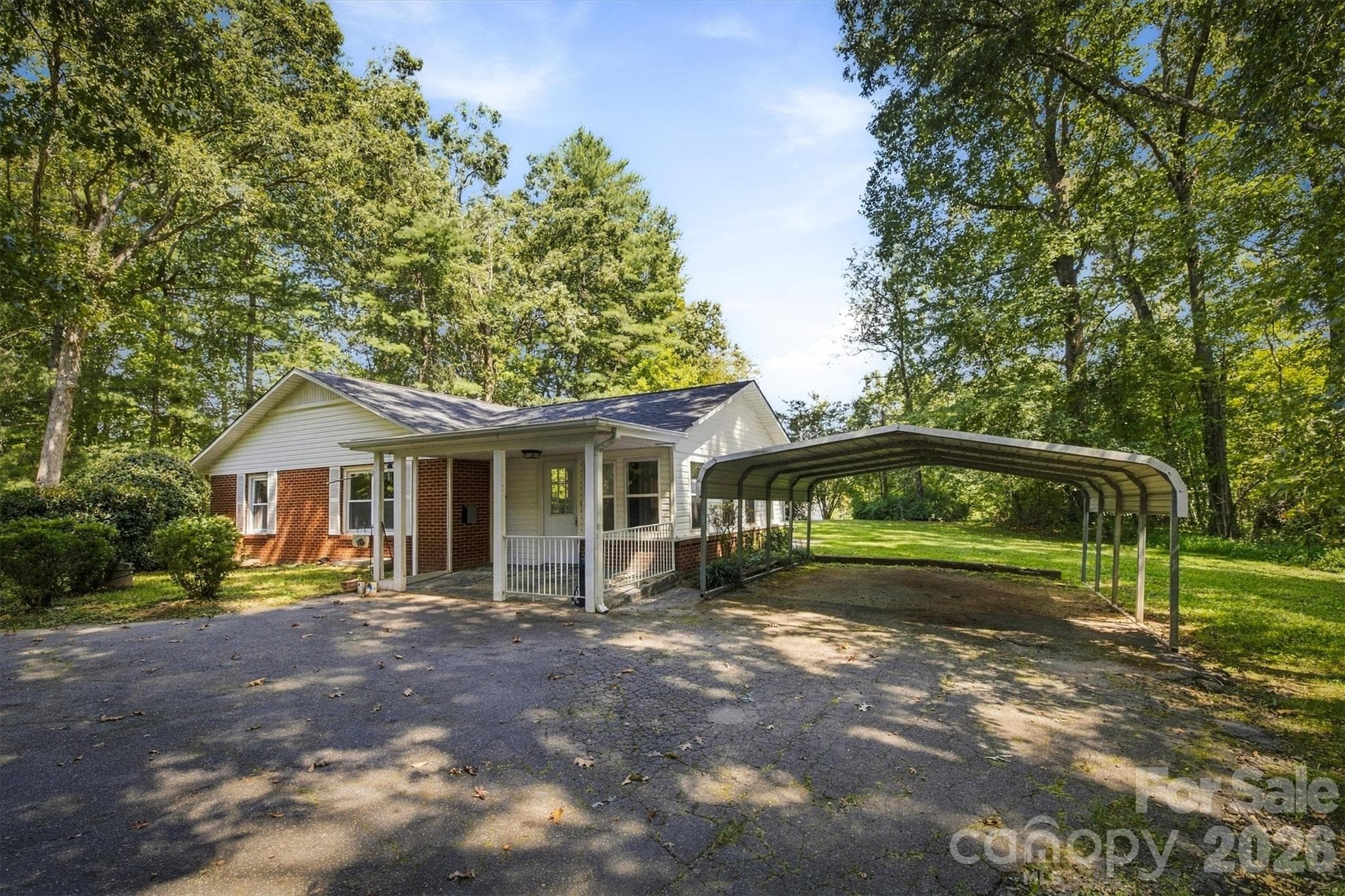 Single Family Residence at 114 Fairview Road, Marion, photo 4 of 22