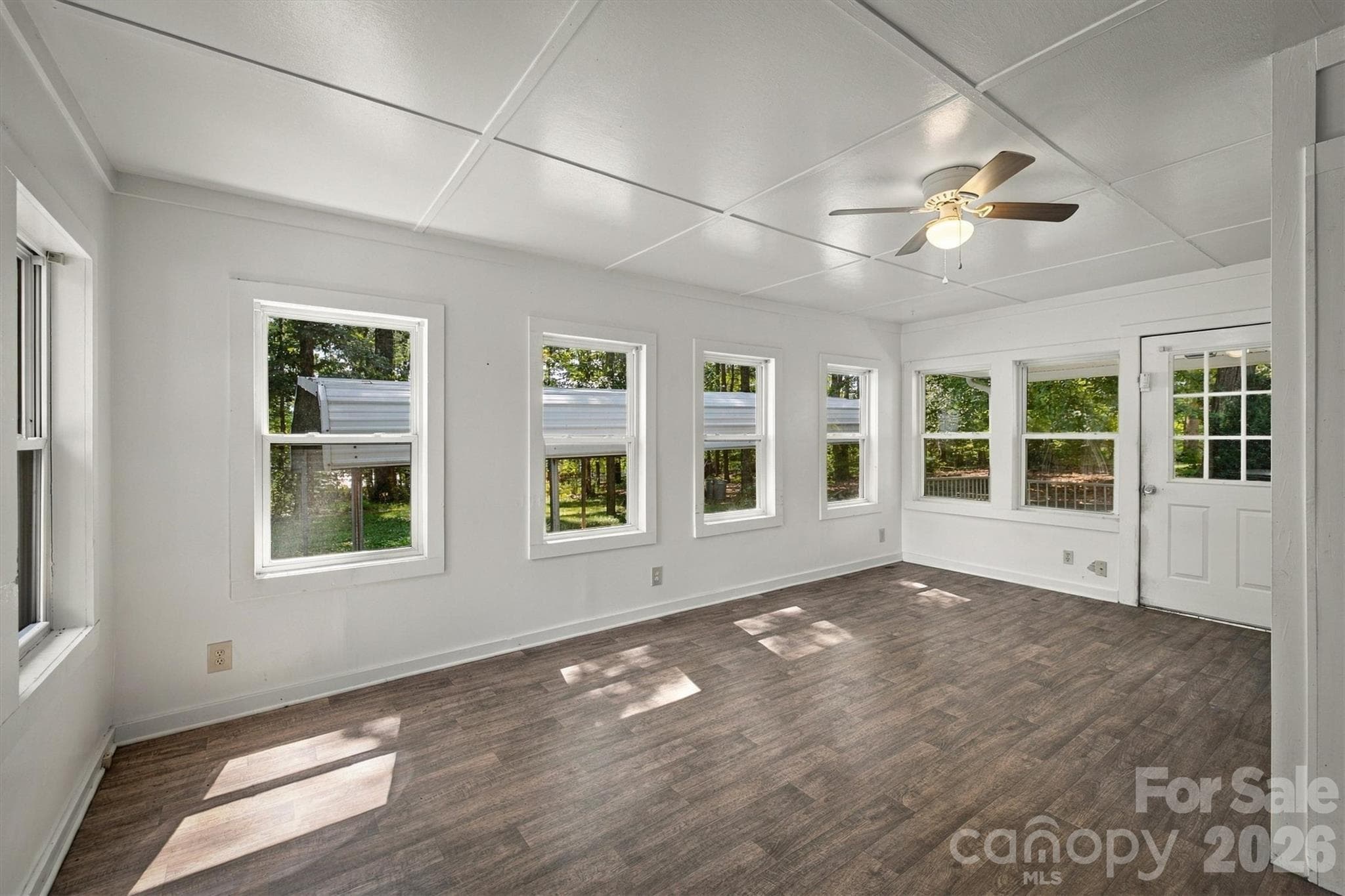 Single Family Residence at 114 Fairview Road, Marion, photo 8 of 22