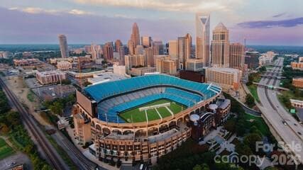 Close to Uptown Charlotte - 1760 Evergreen Drive, Charlotte
