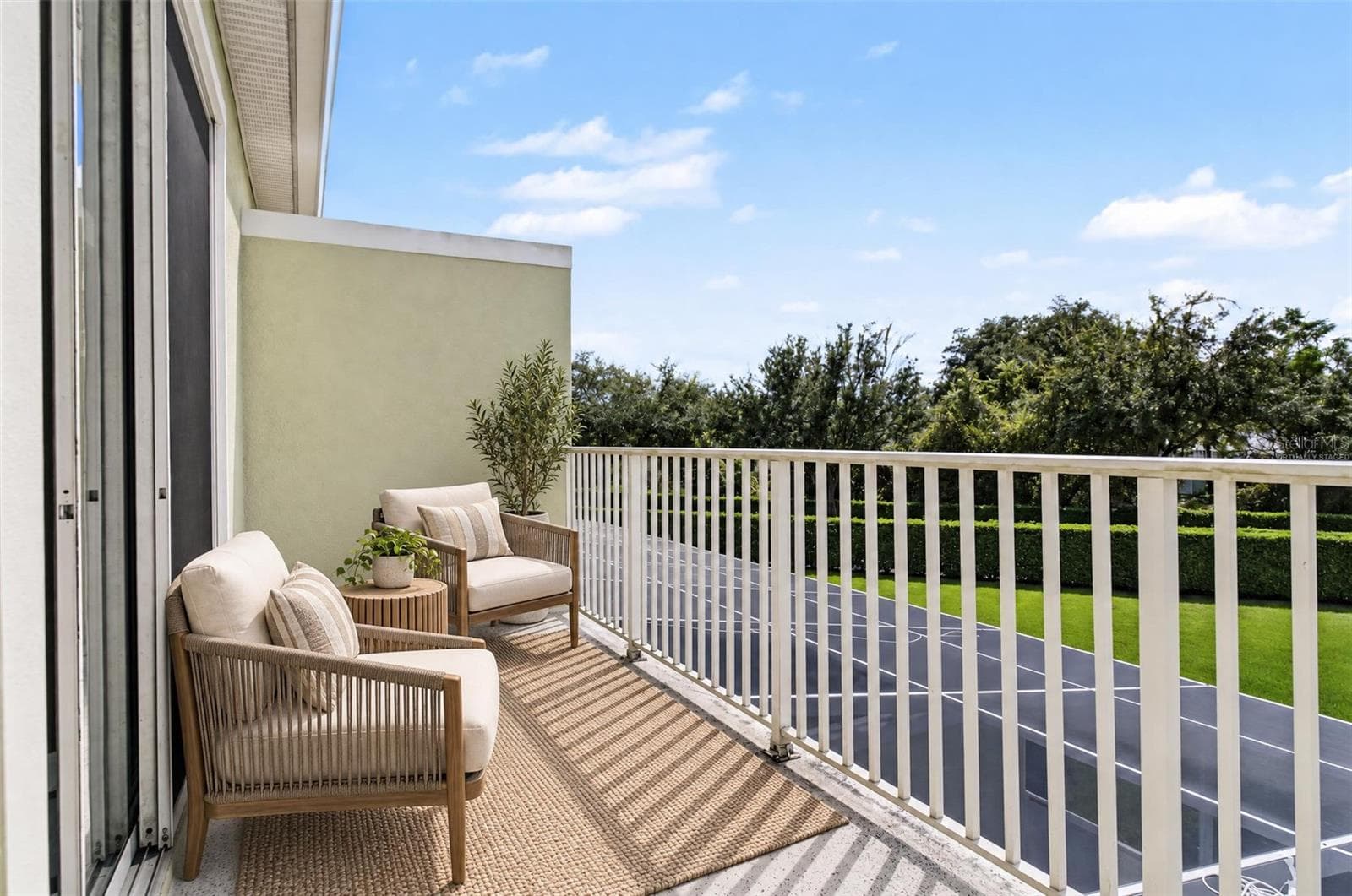 Virtually Staged - 1523 RETREAT CIR, CLERMONT