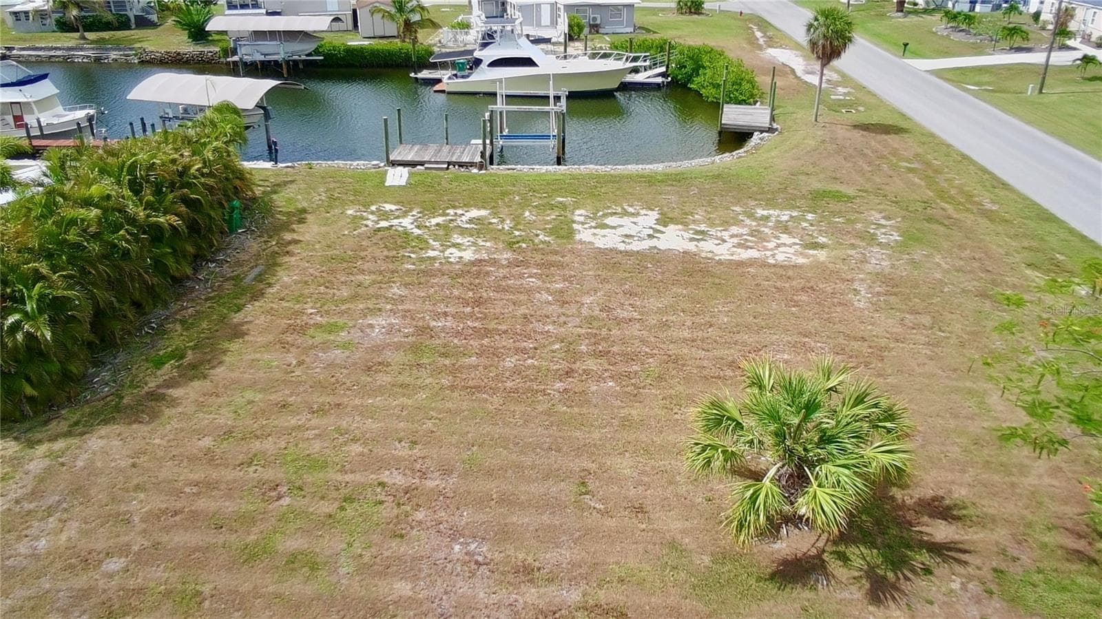 Land at 700 HOLLYHILL CT, PUNTA GORDA, photo 5 of 5