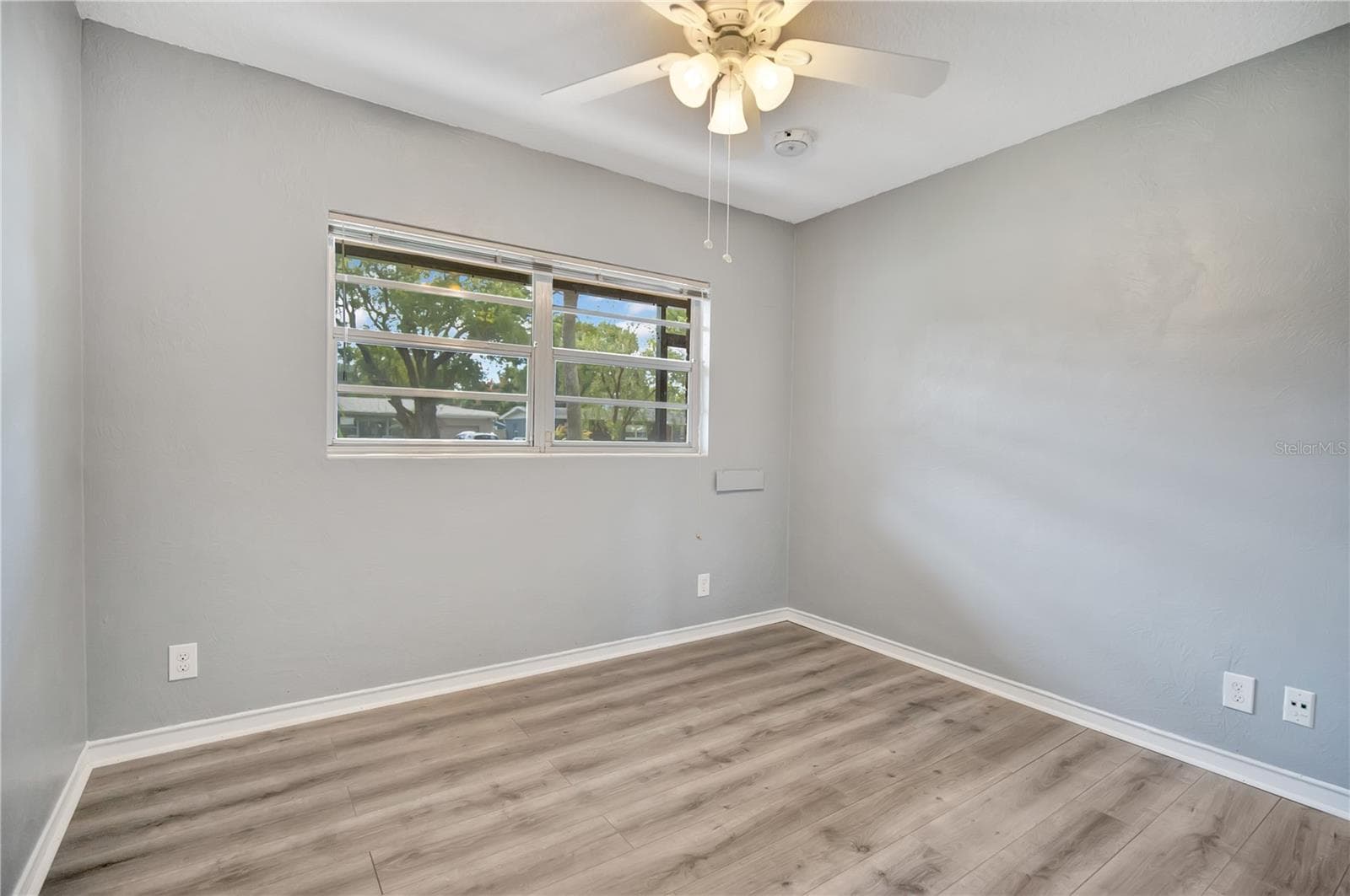Single Family Residence at 3301 COE AVE, ORLANDO, photo 15 of 35