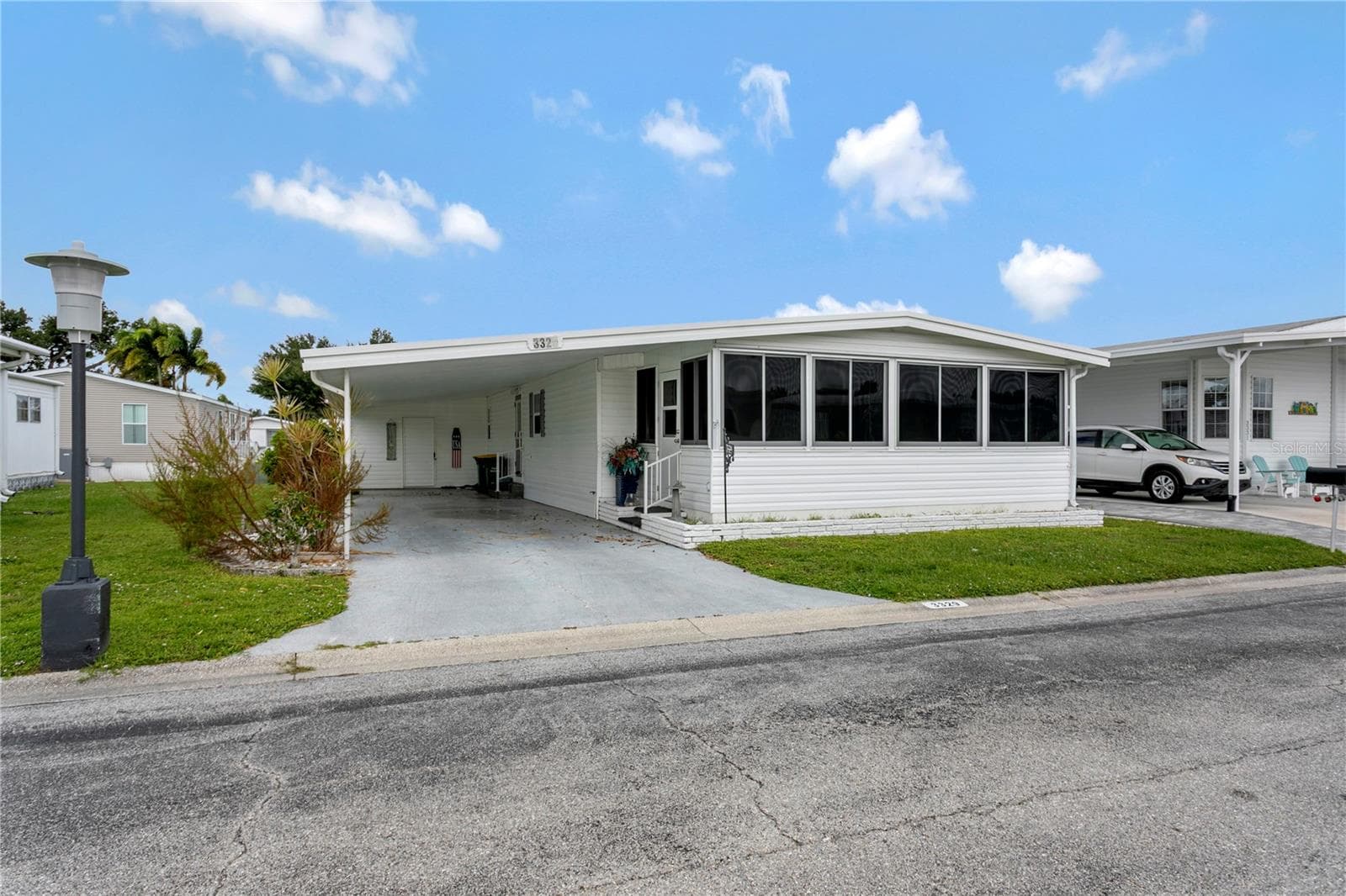 Manufactured Home at 3329 OVERCUP OAK TER, SARASOTA, photo 11 of 45