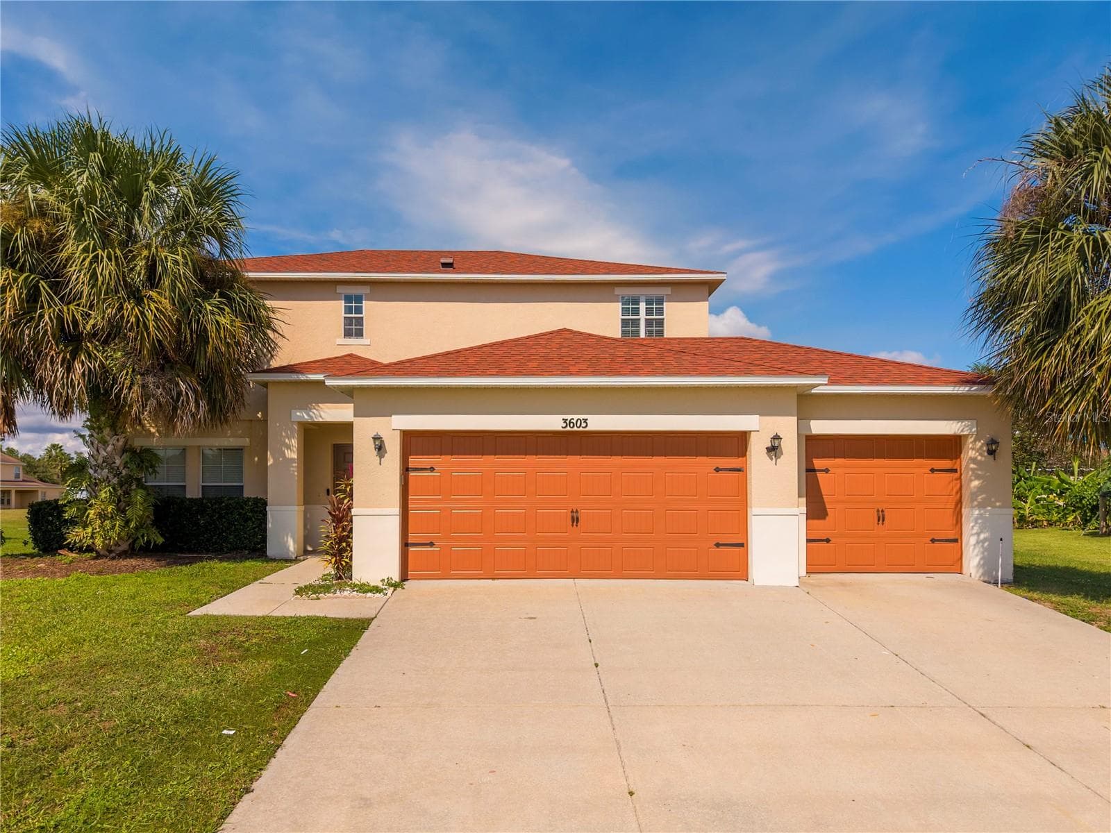 Single Family Residence at 3603 LIGHT PORT WAY, KISSIMMEE, photo 2 of 106