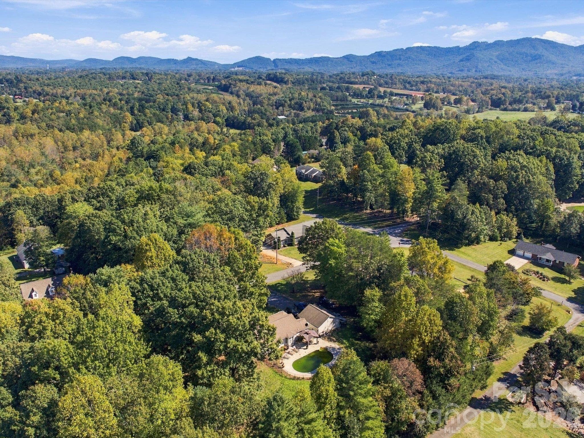 Single Family Residence at 4284 Oakland Drive, Morganton, photo 15 of 37