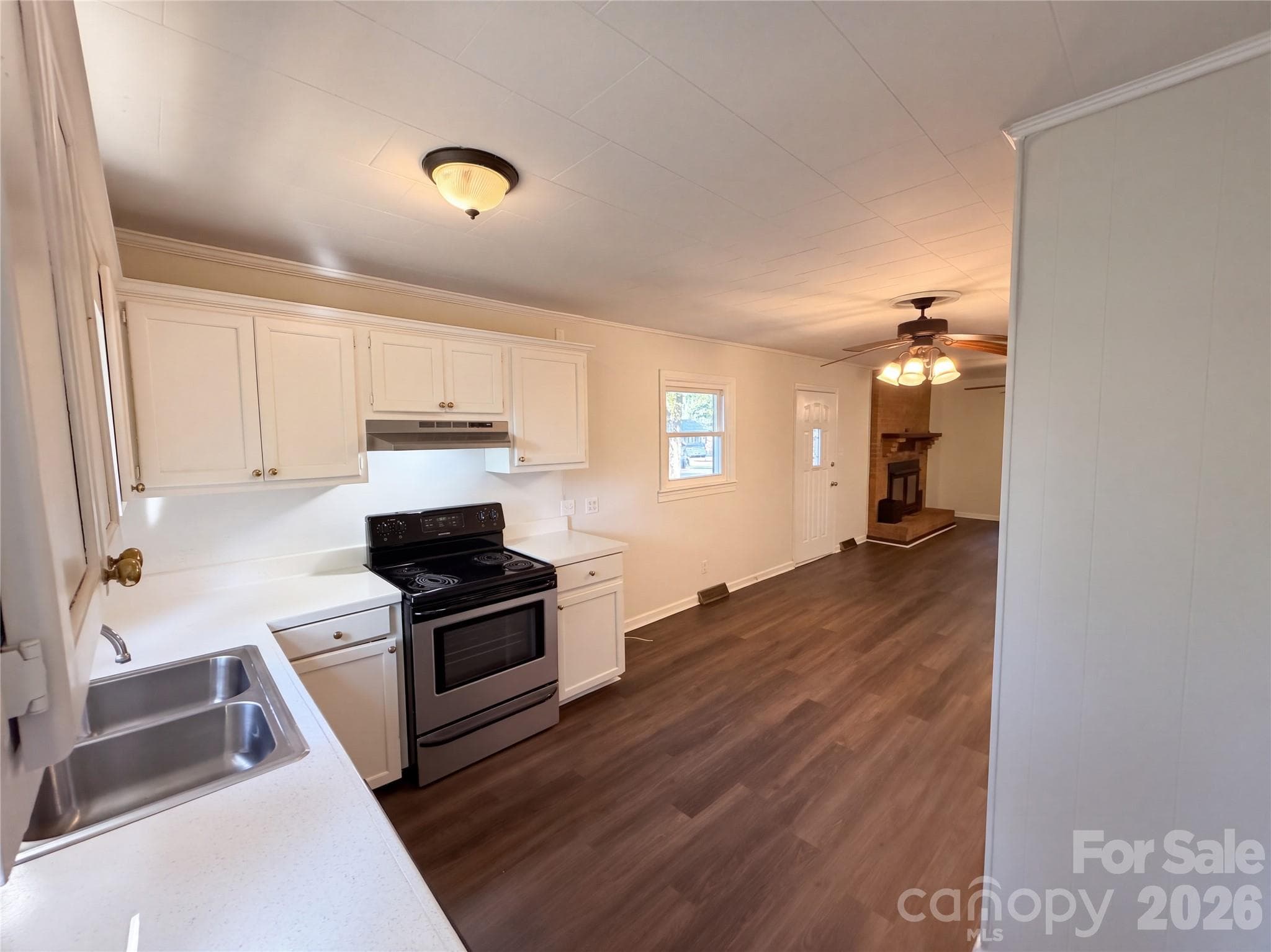 Single Family Residence at 5525 Bertie Avenue, Salisbury, photo 7 of 22