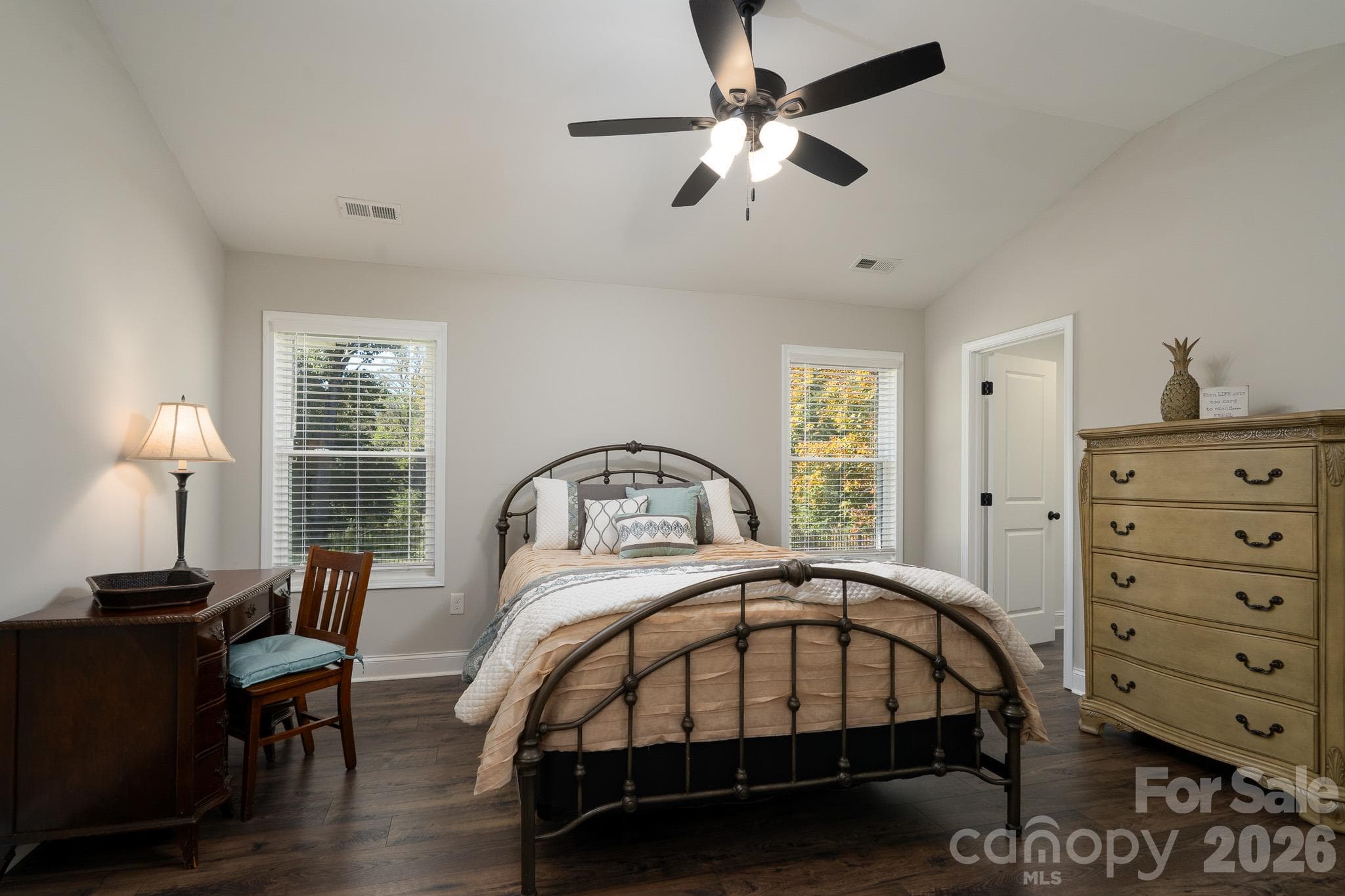 Single Family Residence at 1004 Osprey Lane, China Grove, photo 17 of 34