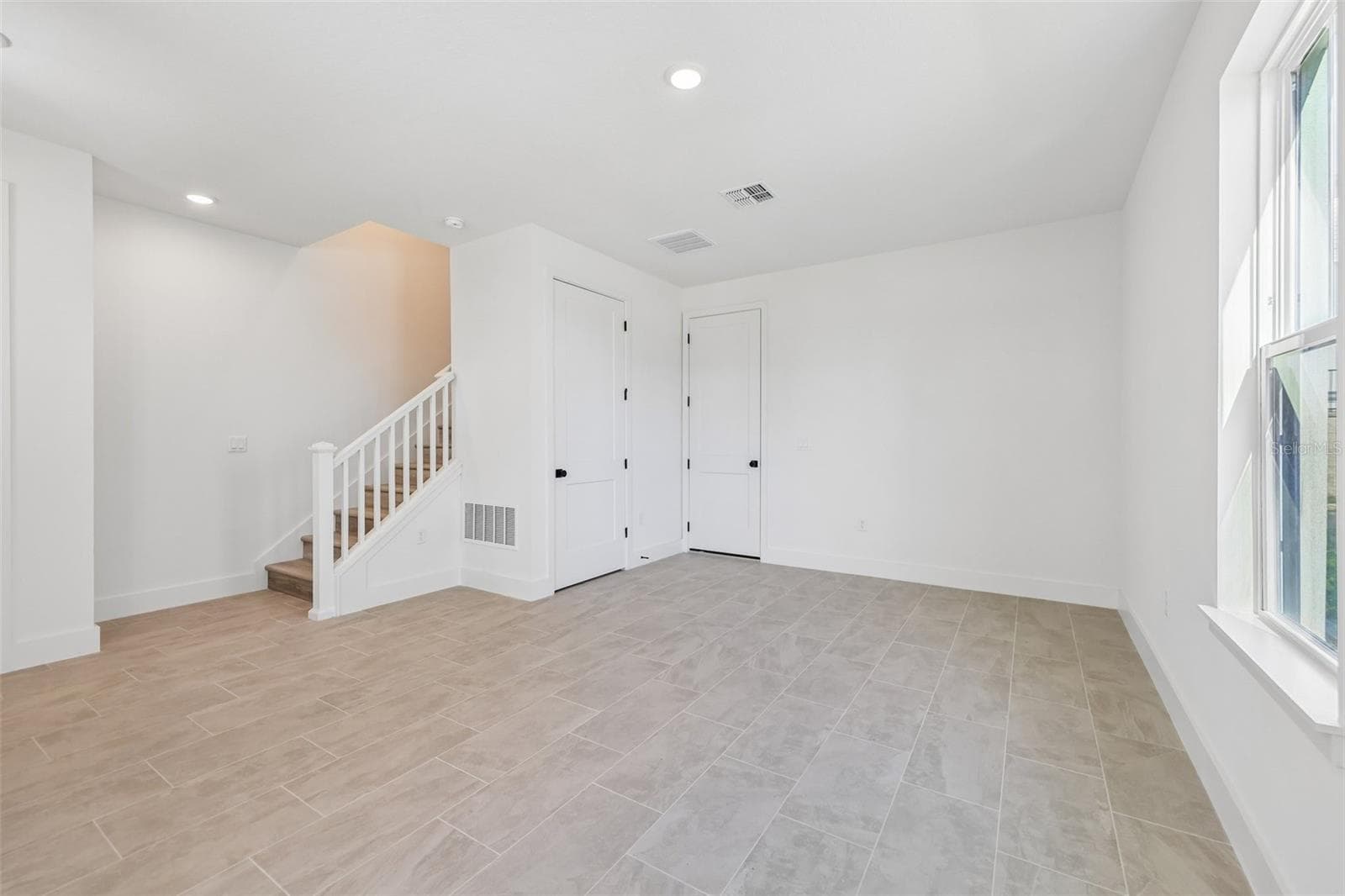 Townhouse at 15081 GROVESIDE RD, WINTER GARDEN, photo 15 of 43