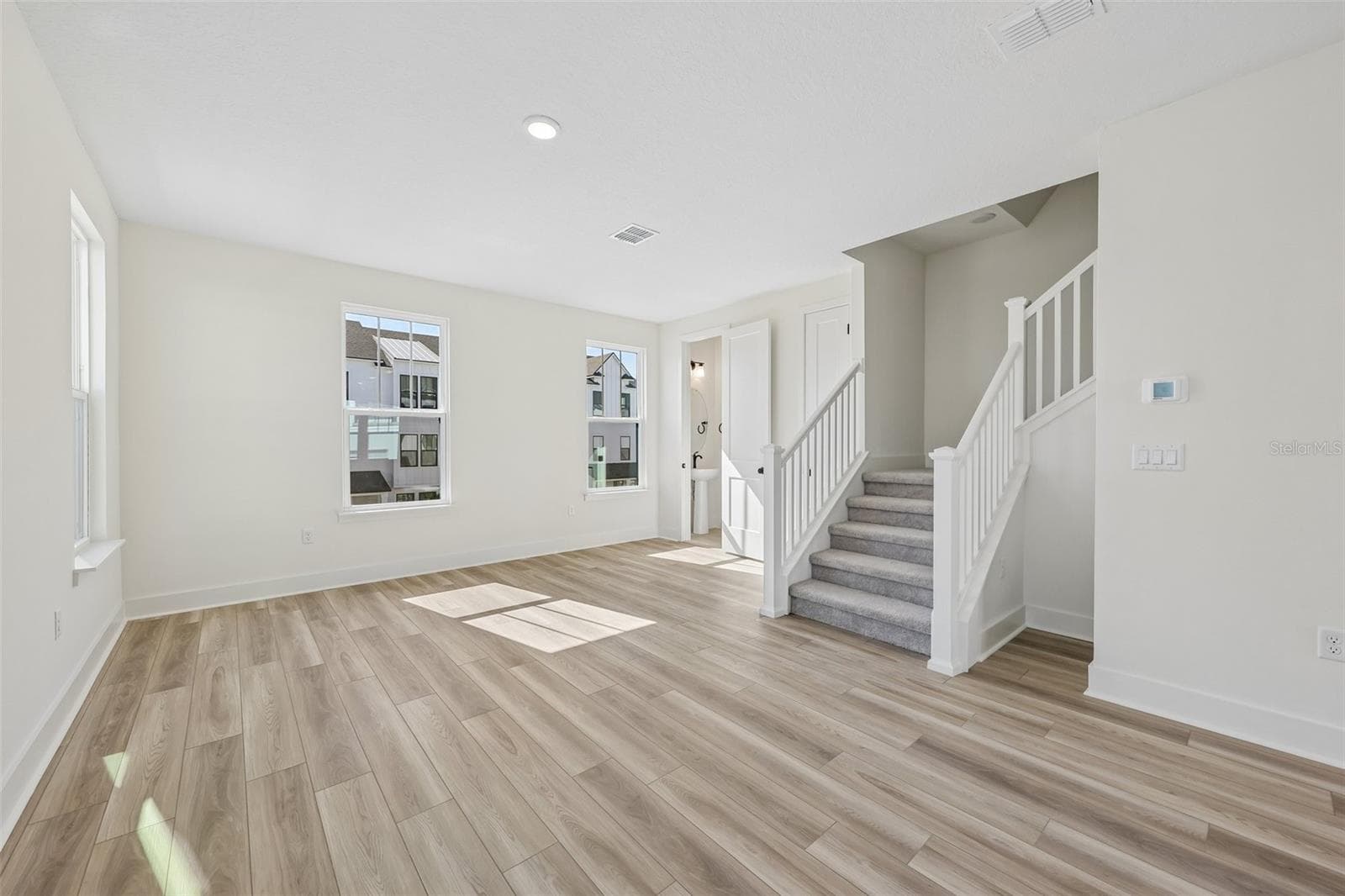 Townhouse at 15081 GROVESIDE RD, WINTER GARDEN, photo 18 of 43