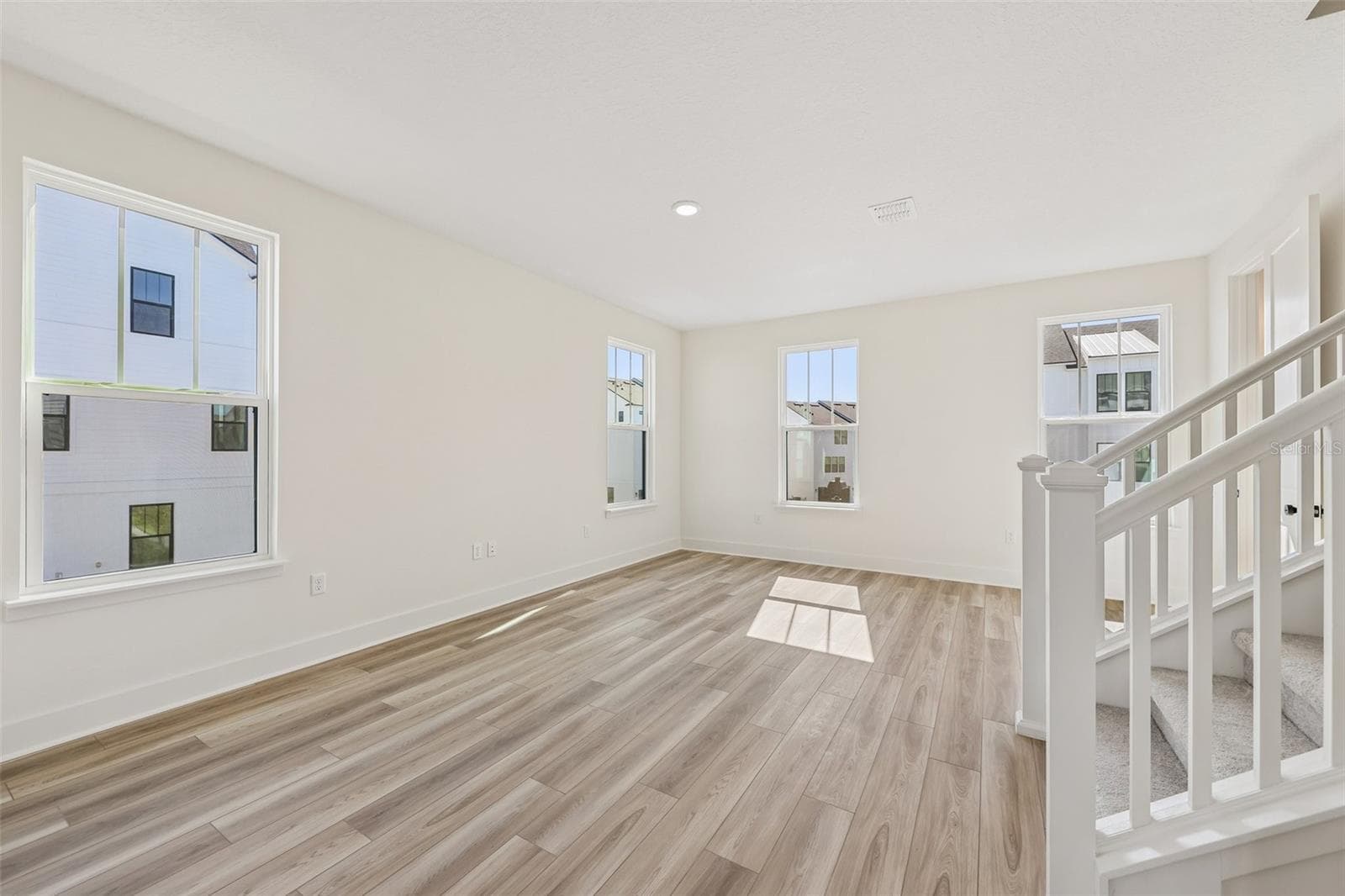 Townhouse at 15081 GROVESIDE RD, WINTER GARDEN, photo 19 of 43