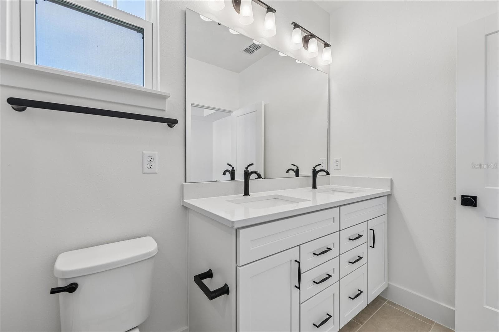 Townhouse at 15081 GROVESIDE RD, WINTER GARDEN, photo 27 of 43