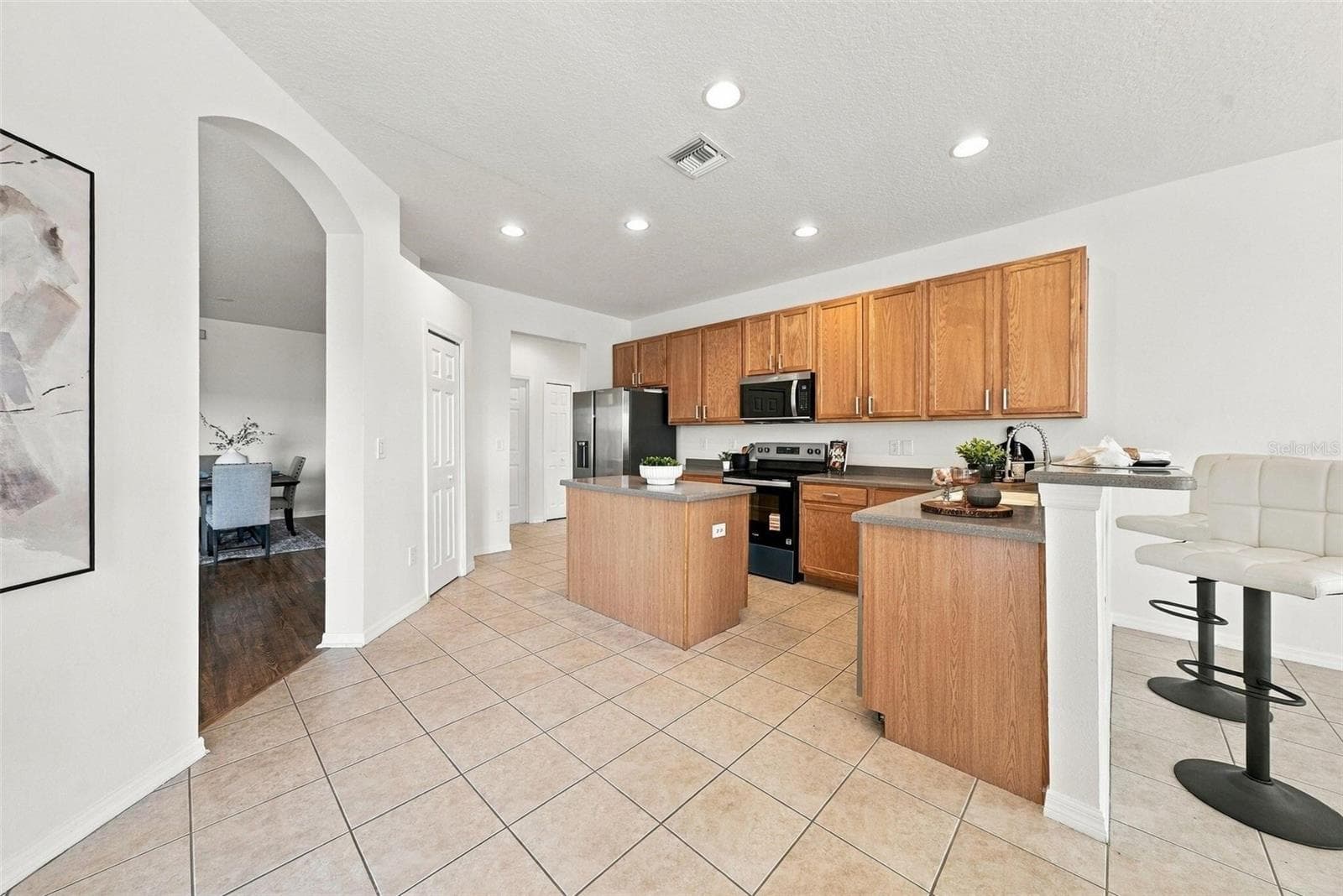 Single Family Residence at 1822 MIRA LAGO CIR, RUSKIN, photo 19 of 65