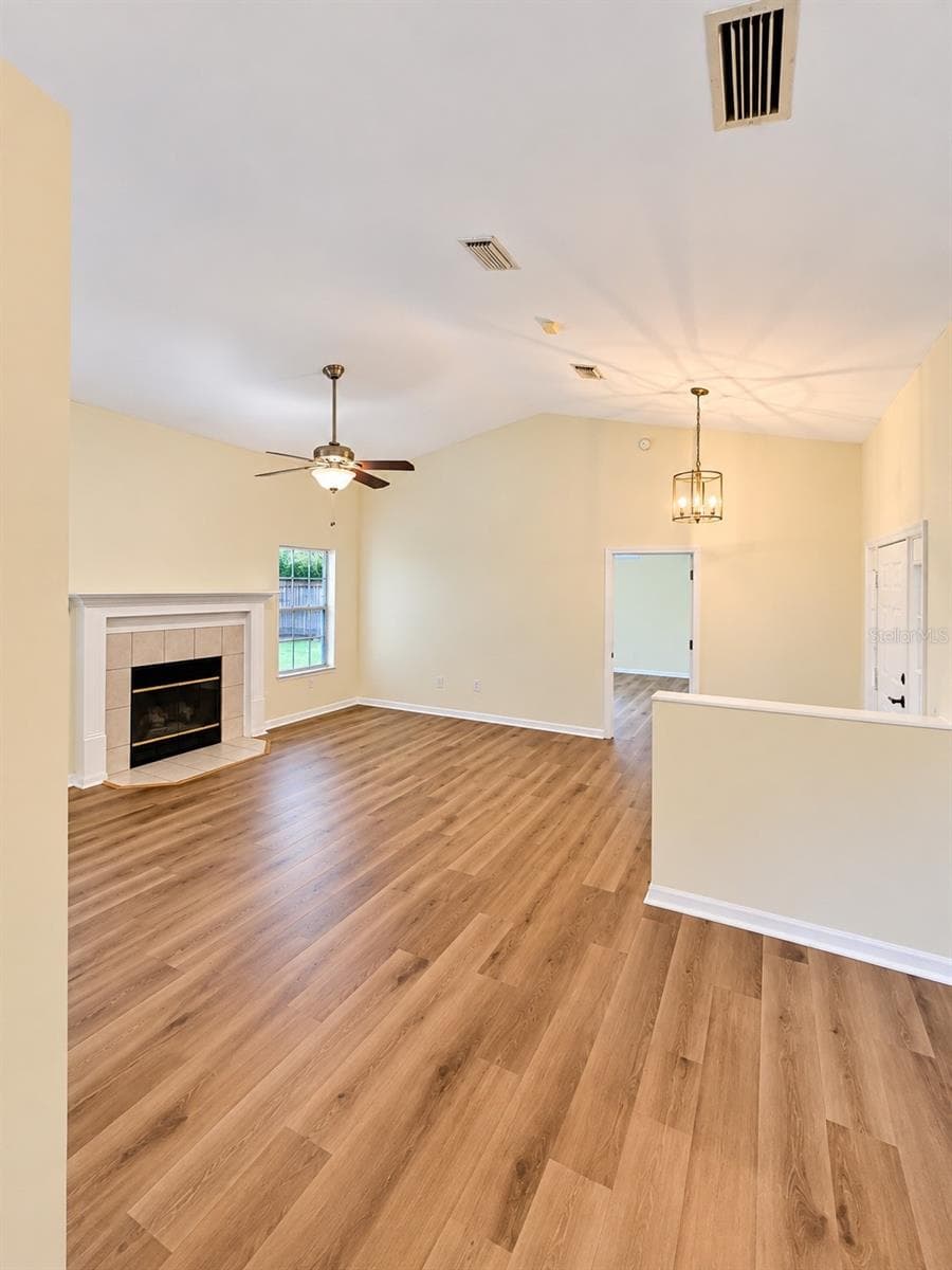 Single Family Residence at 4027 NW 60TH AVE, GAINESVILLE, photo 5 of 30