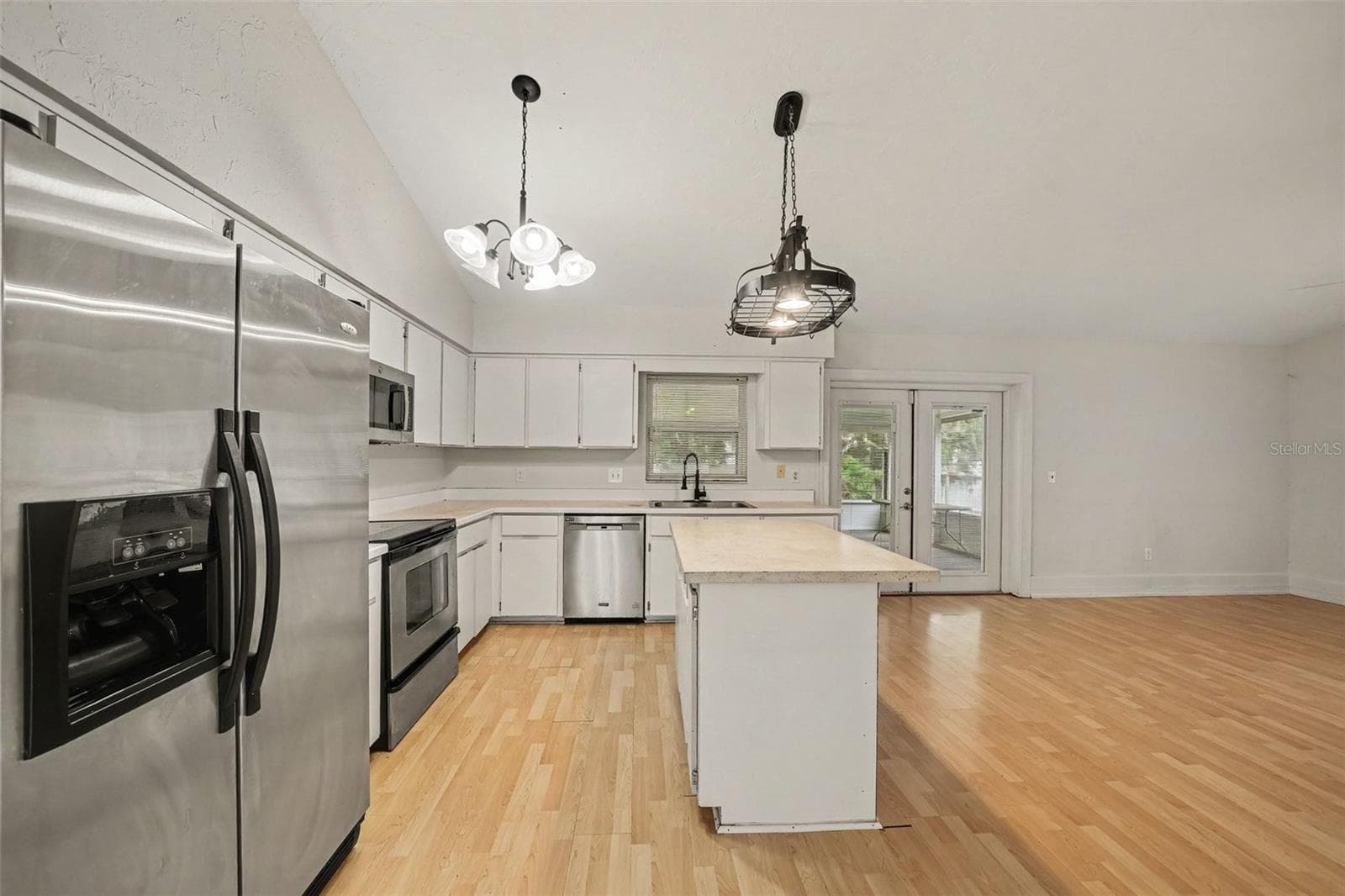 Single Family Residence at 264 SUNRISE BLVD, DEBARY, photo 21 of 35