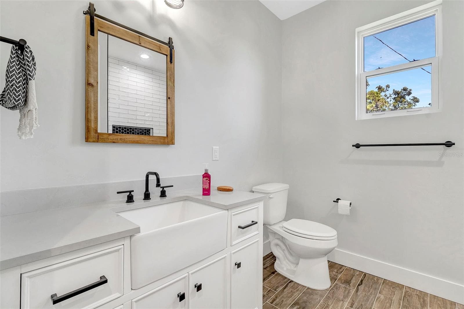 Single Family Residence at 2135 SE CARLSTROM FIELD RD, ARCADIA, photo 13 of 44
