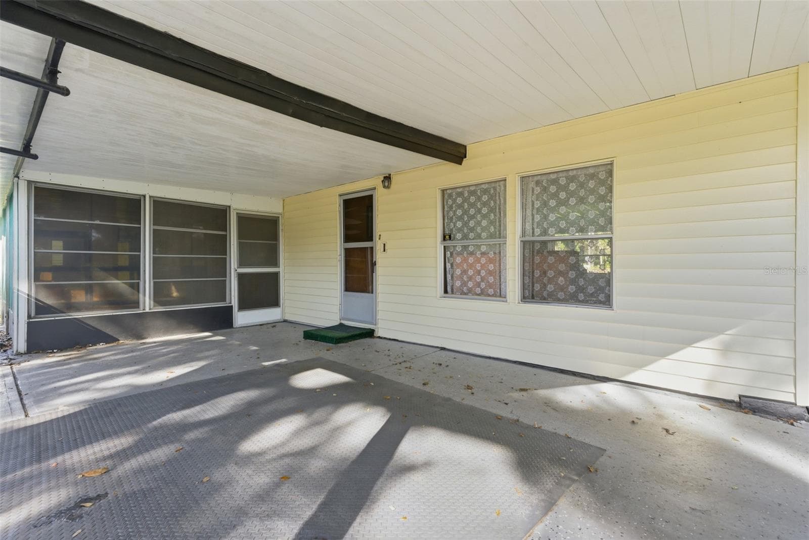 Mobile Home at 6147 RIDGEWOOD DR, ZEPHYRHILLS, photo 16 of 18