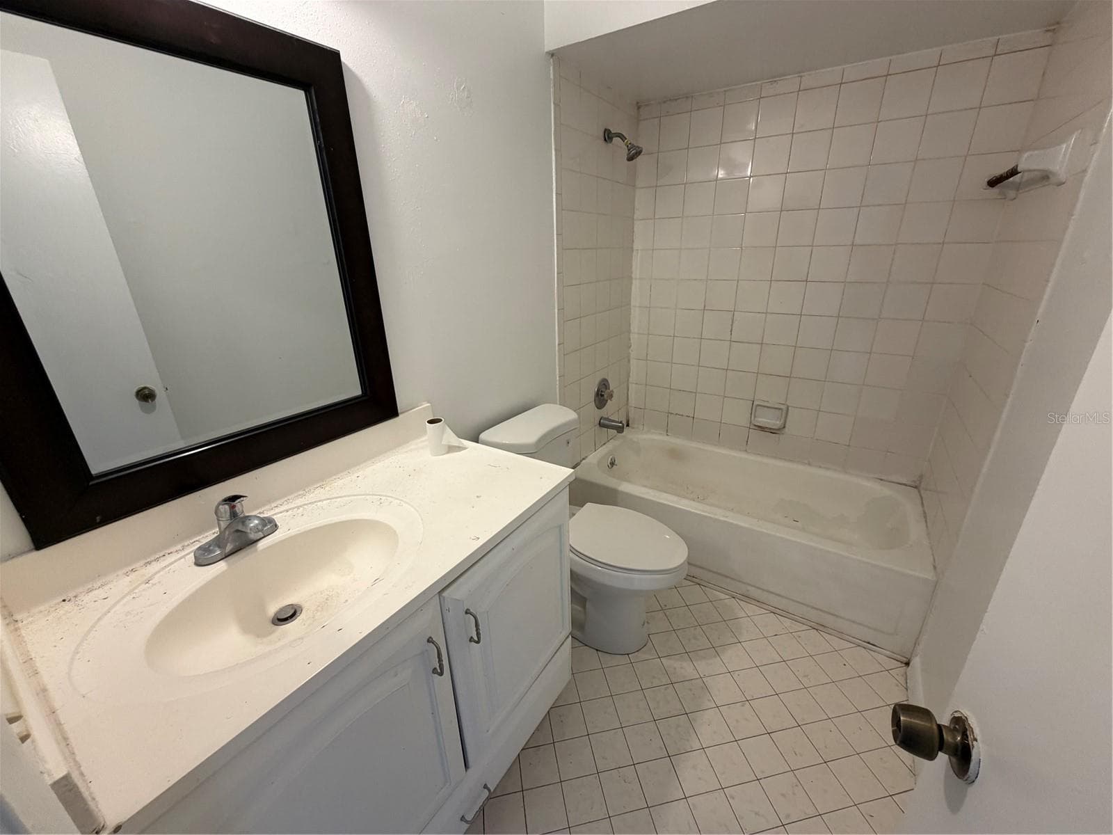 Condominium at 5225 VIA HACIENDA CIR #B114, ORLANDO, photo 5 of 13