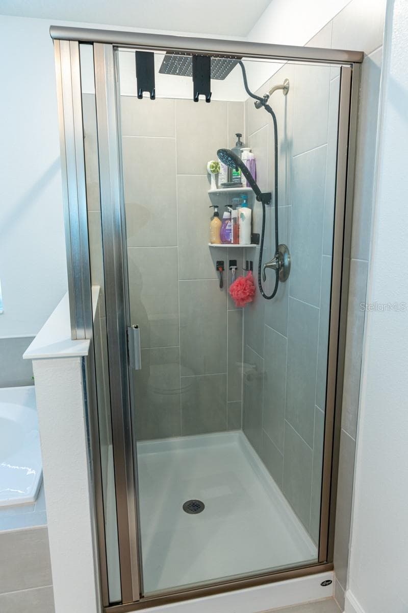 Main Bedroom Shower - 11780 LANGUAGE WAY, ORLANDO