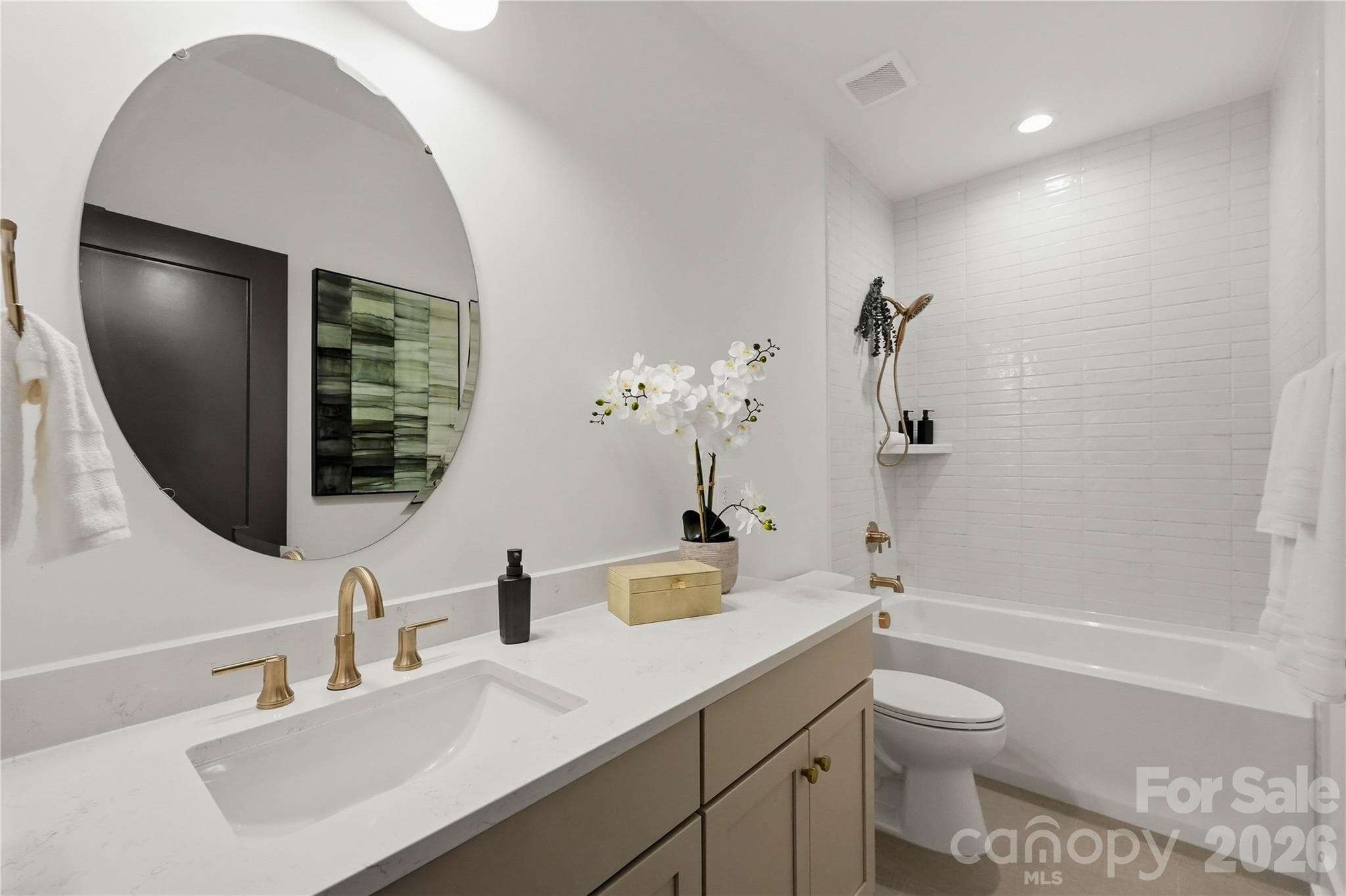 Townhouse at 108 S Gregg Street, Charlotte, photo 56 of 63