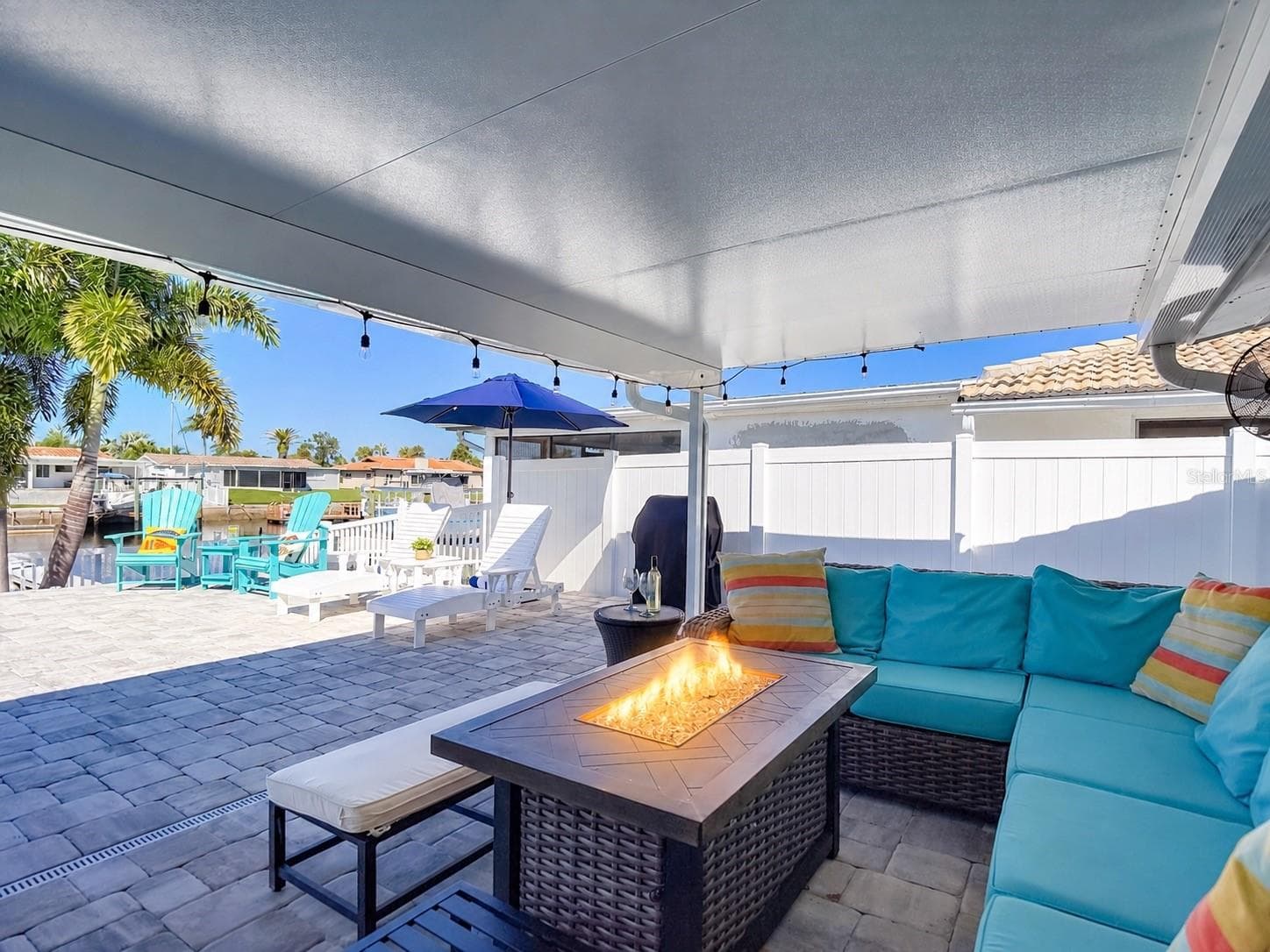 Entertainment patio - 4951 FORECASTLE DR, NEW PORT RICHEY