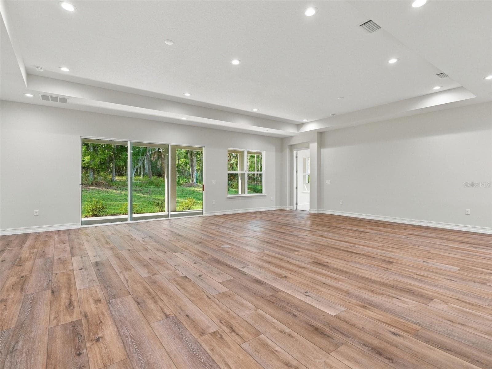 Single Family Residence at 3970 SOUTHERN VALLEY LOOP, BROOKSVILLE, photo 13 of 56