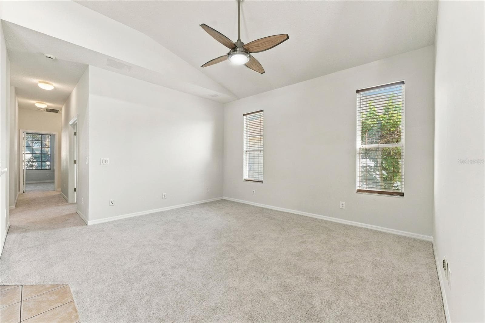 Single Family Residence at 11617 GROVE ARCADE DR, RIVERVIEW, photo 14 of 50