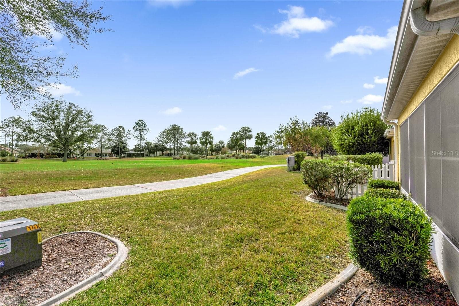 Single Family Residence at 2409 TAMARINDO DR, THE VILLAGES, photo 34 of 40