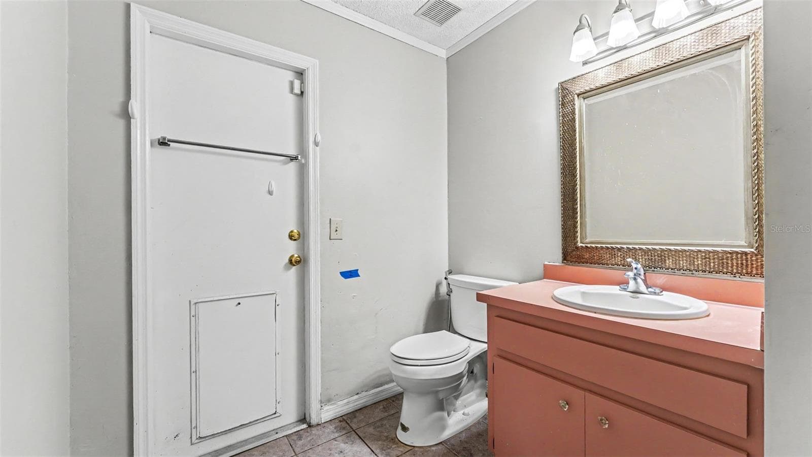 Single Family Residence at 751 CEDAR KNOLL DR N, LAKELAND, photo 30 of 42