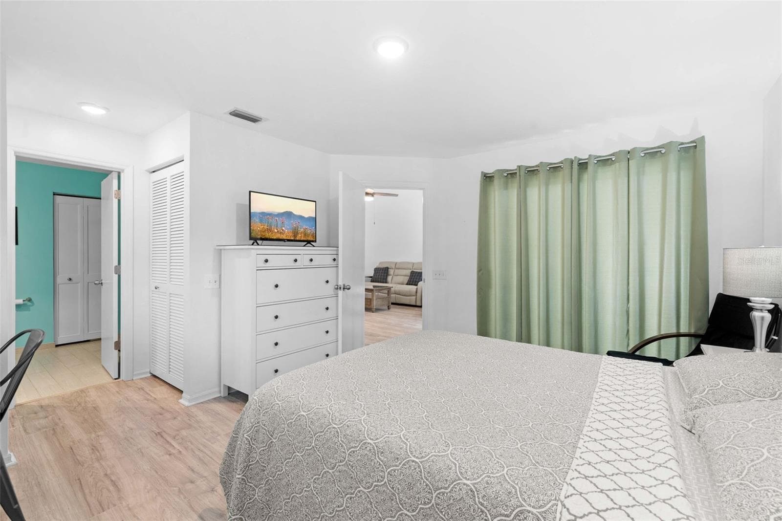 Single Family Residence at 3571 N TIMOTHY TER, BEVERLY HILLS, photo 20 of 36