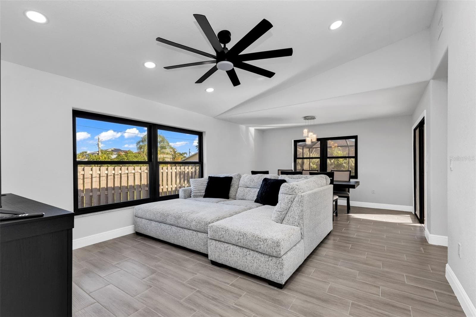 Family room - 4148 DRIVER LN, PORT CHARLOTTE