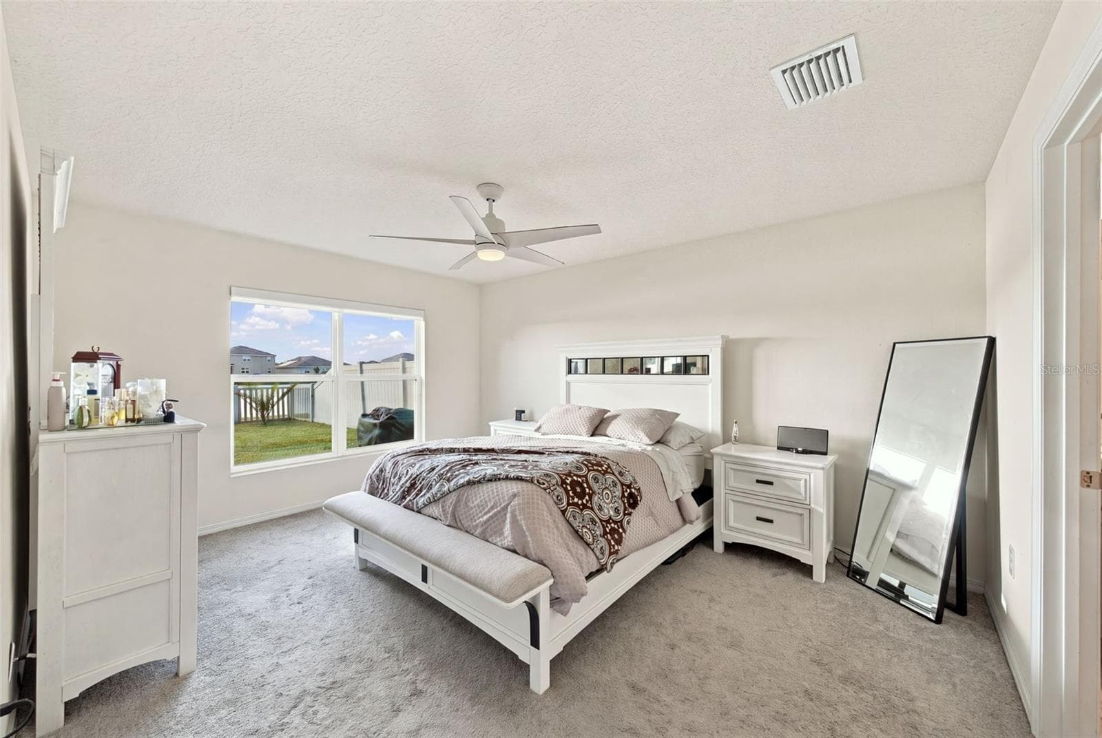 Primary bedroom - 16739 SUNBURST LAKE ST, WIMAUMA