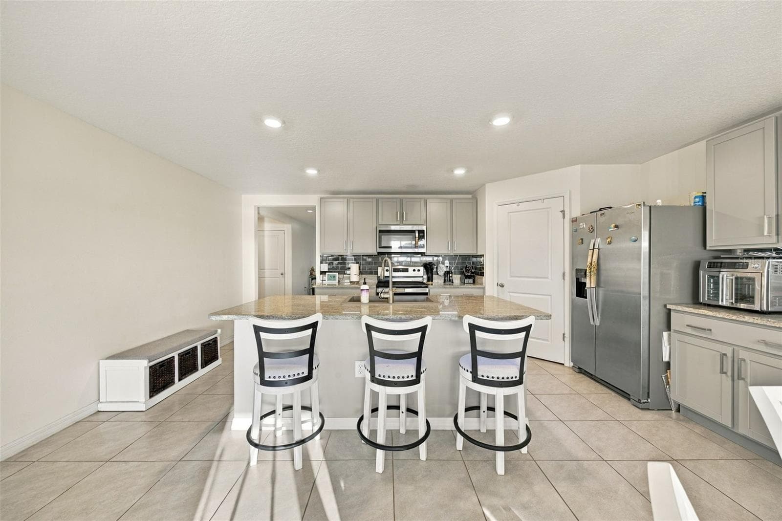 Kitchen - 16739 SUNBURST LAKE ST, WIMAUMA
