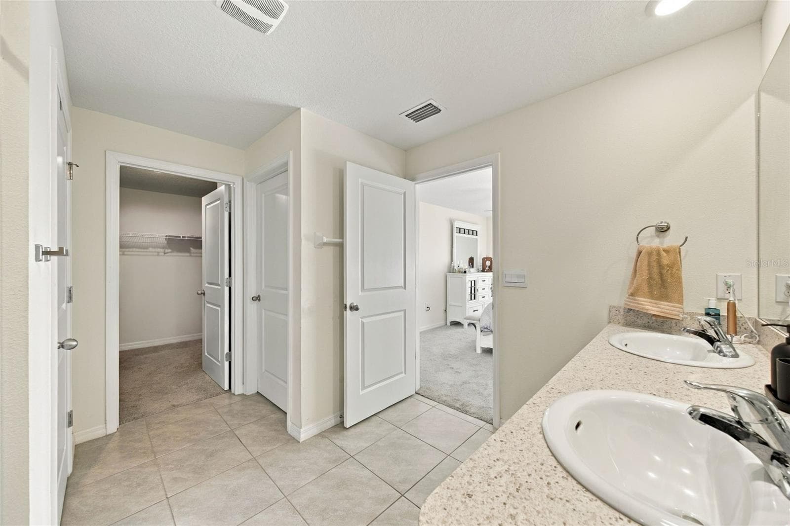 Primary bath - 16739 SUNBURST LAKE ST, WIMAUMA
